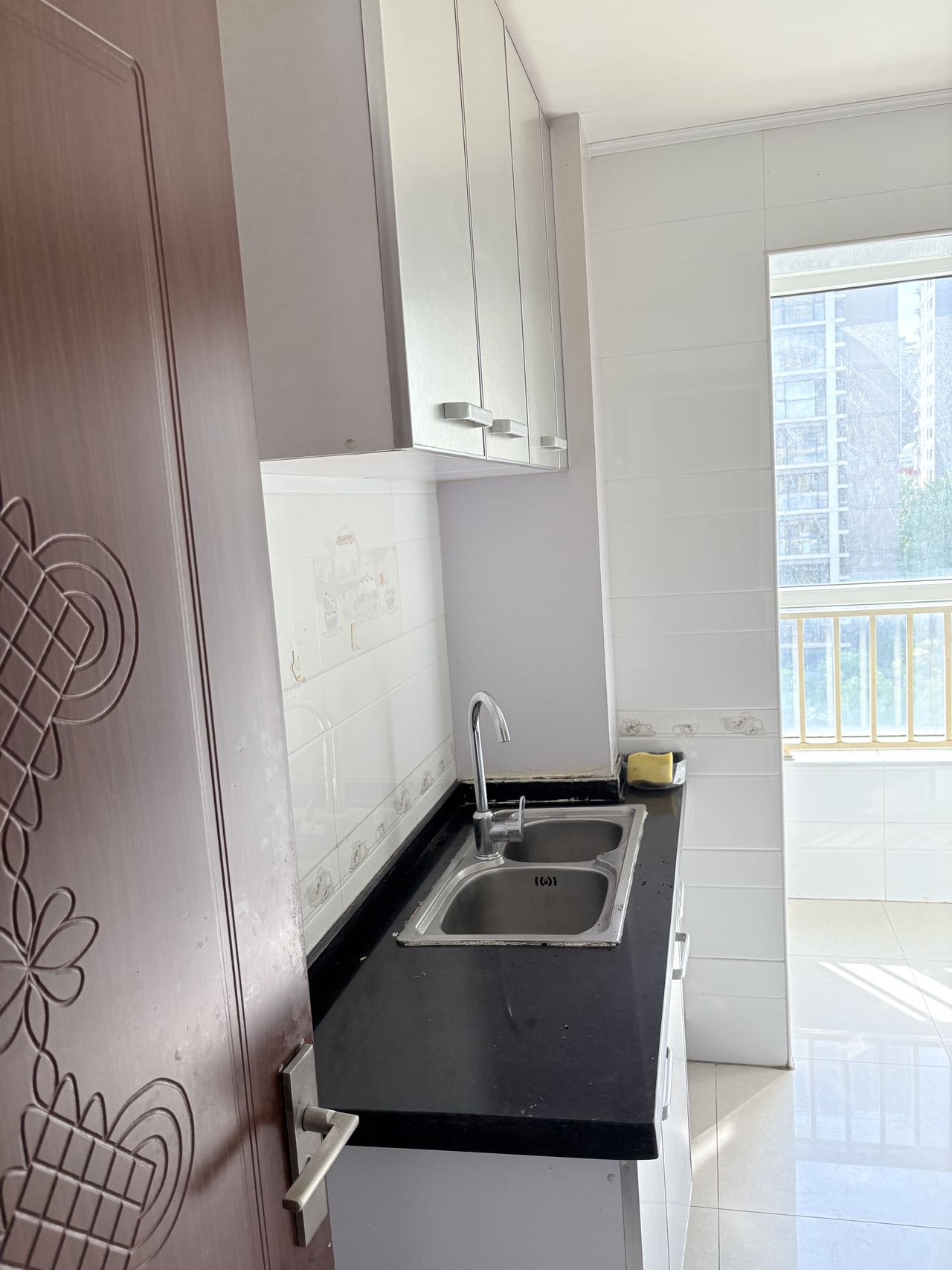 鸿业兴园二区 随时看房·