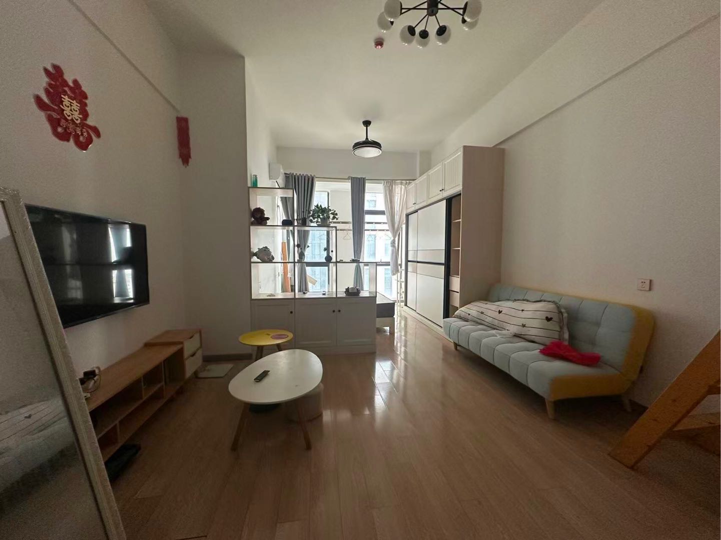 安通缘梦天地B座1210 1居室 1600元/月