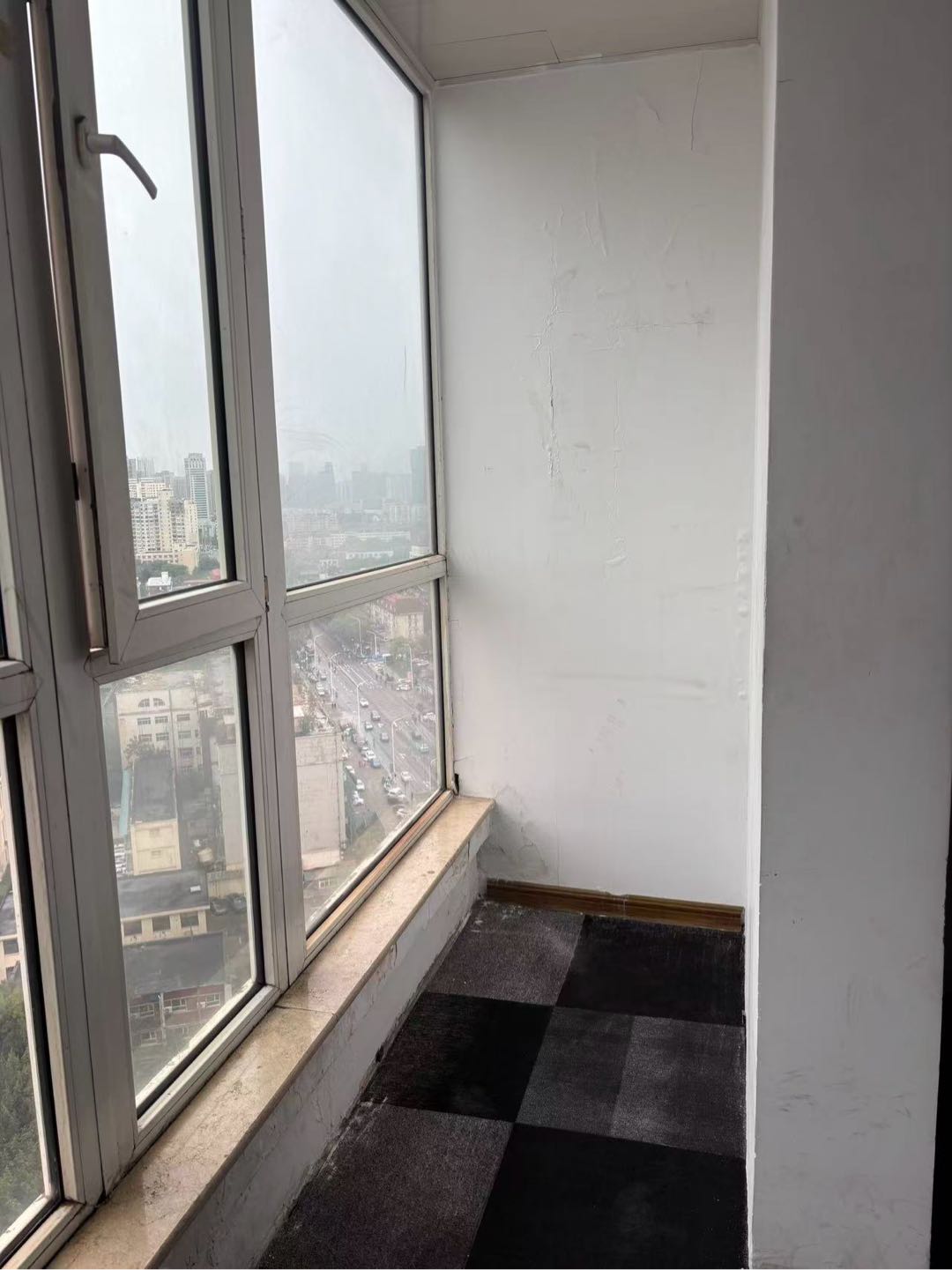 乾花园小区1-1井田大厦2002室 随时看房·