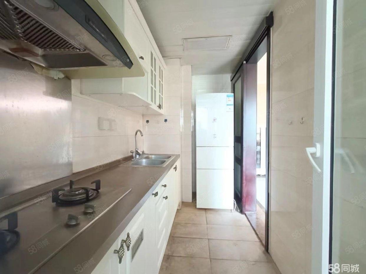 富力现代广场 随时看房·