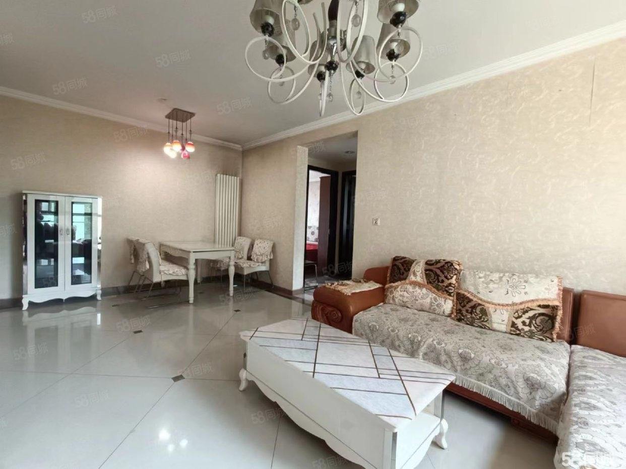 富力现代广场 随时看房·