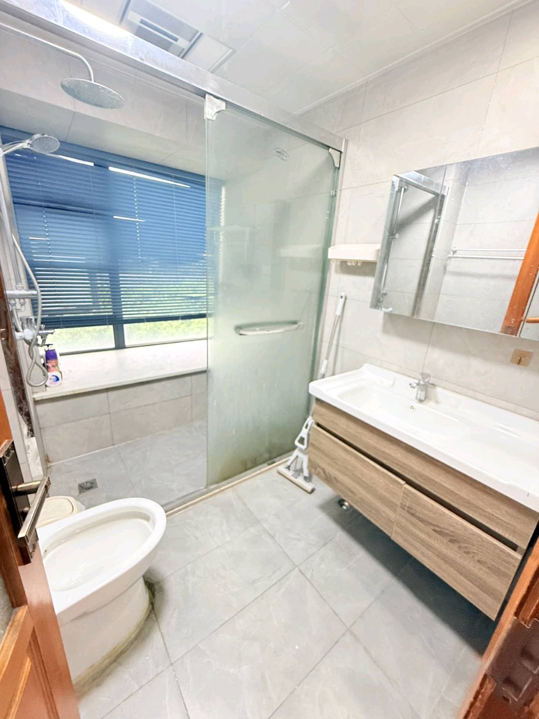 新馨花园 随时看房·