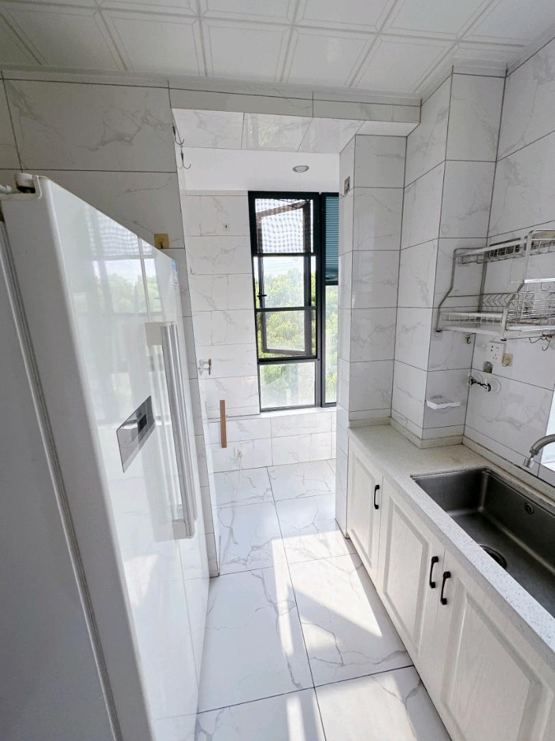 新馨花园 随时看房·