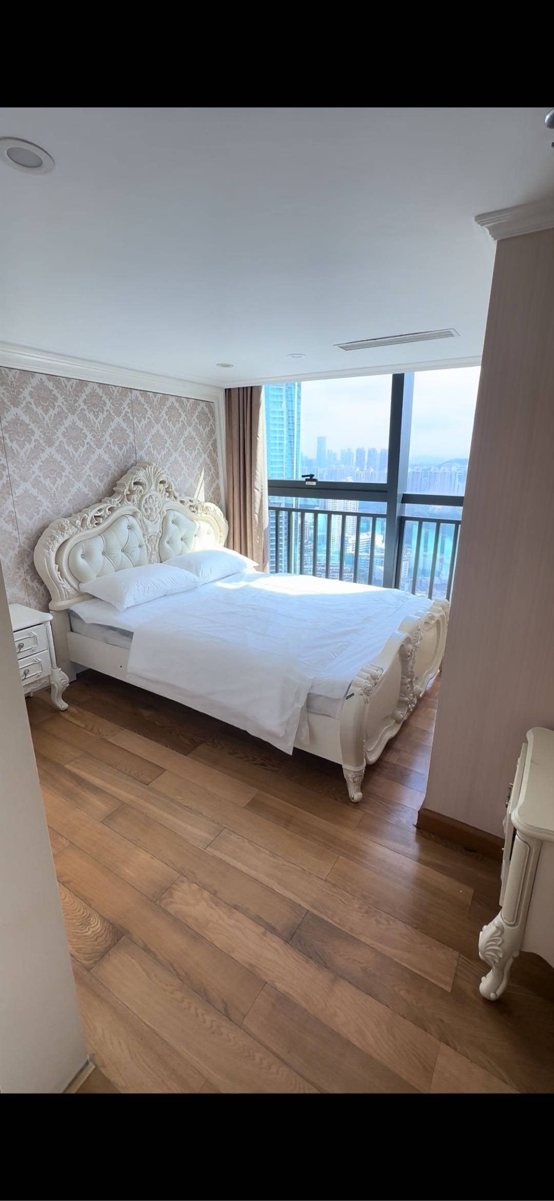 华讯中心 随时看房·