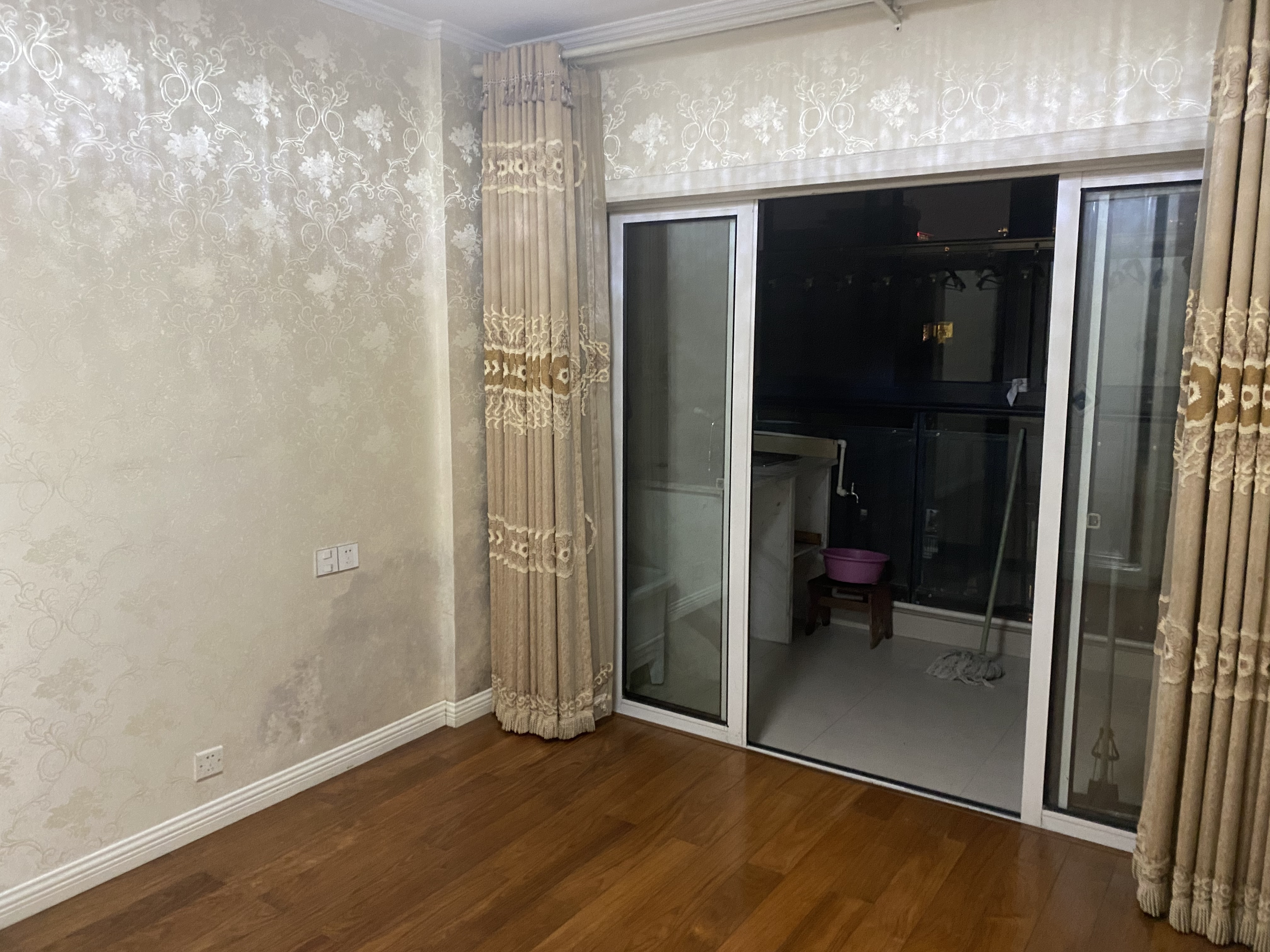 玉都枫景 随时看房·