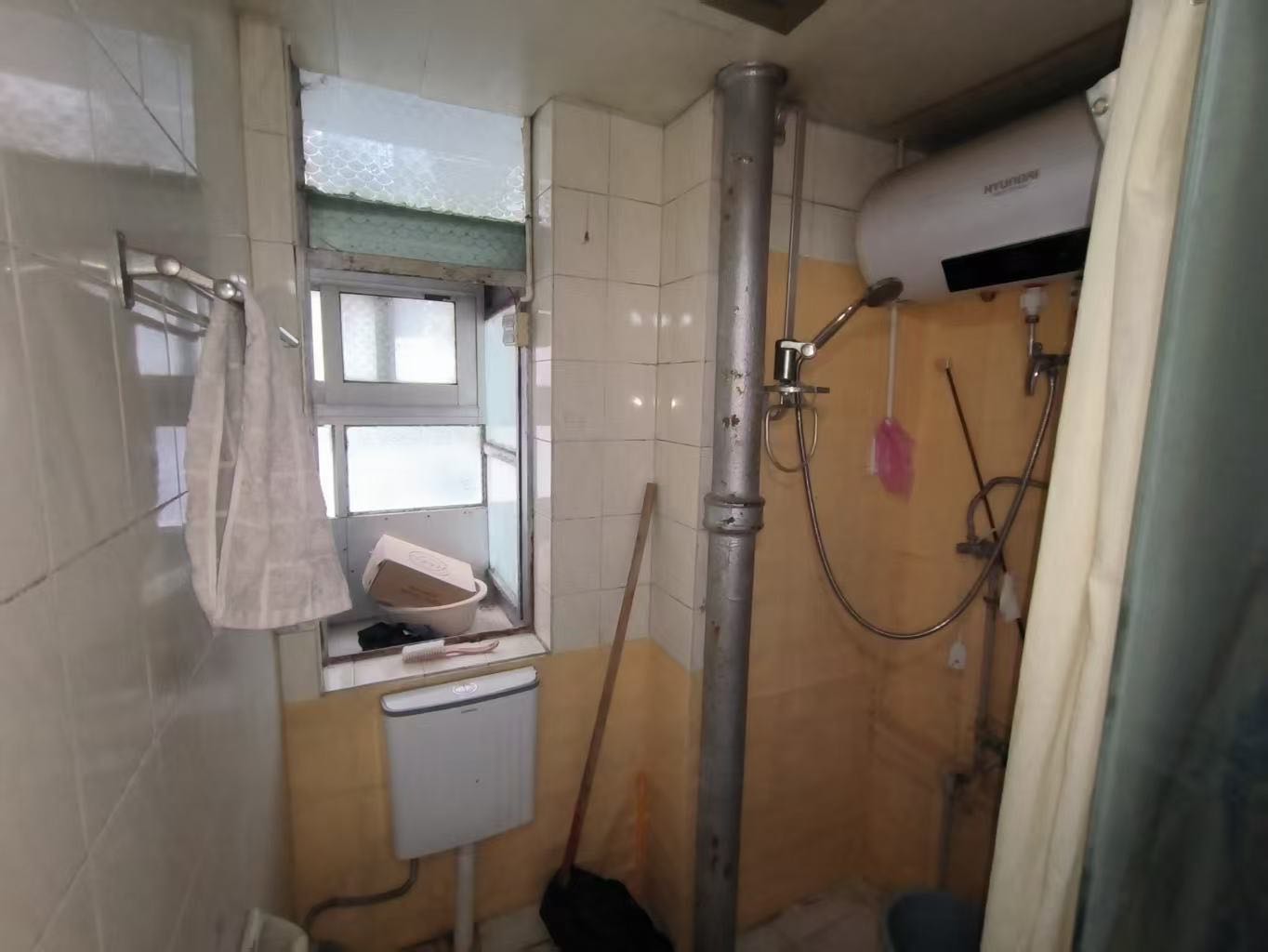 仁厚小区 随时看房·