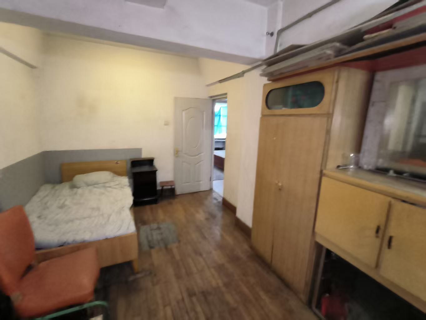 仁厚小区 随时看房·