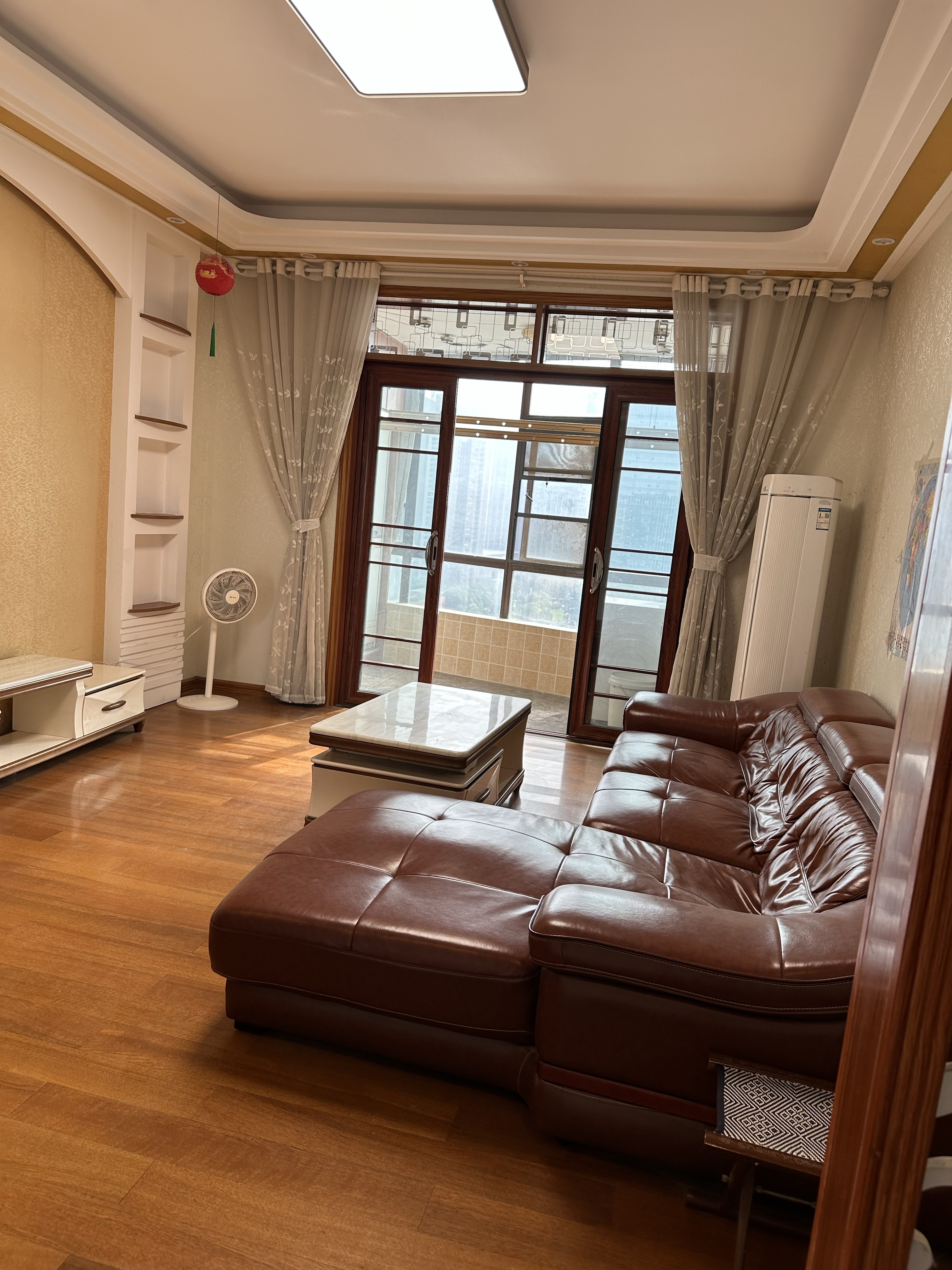 欧洲城 3居室 5400元/月