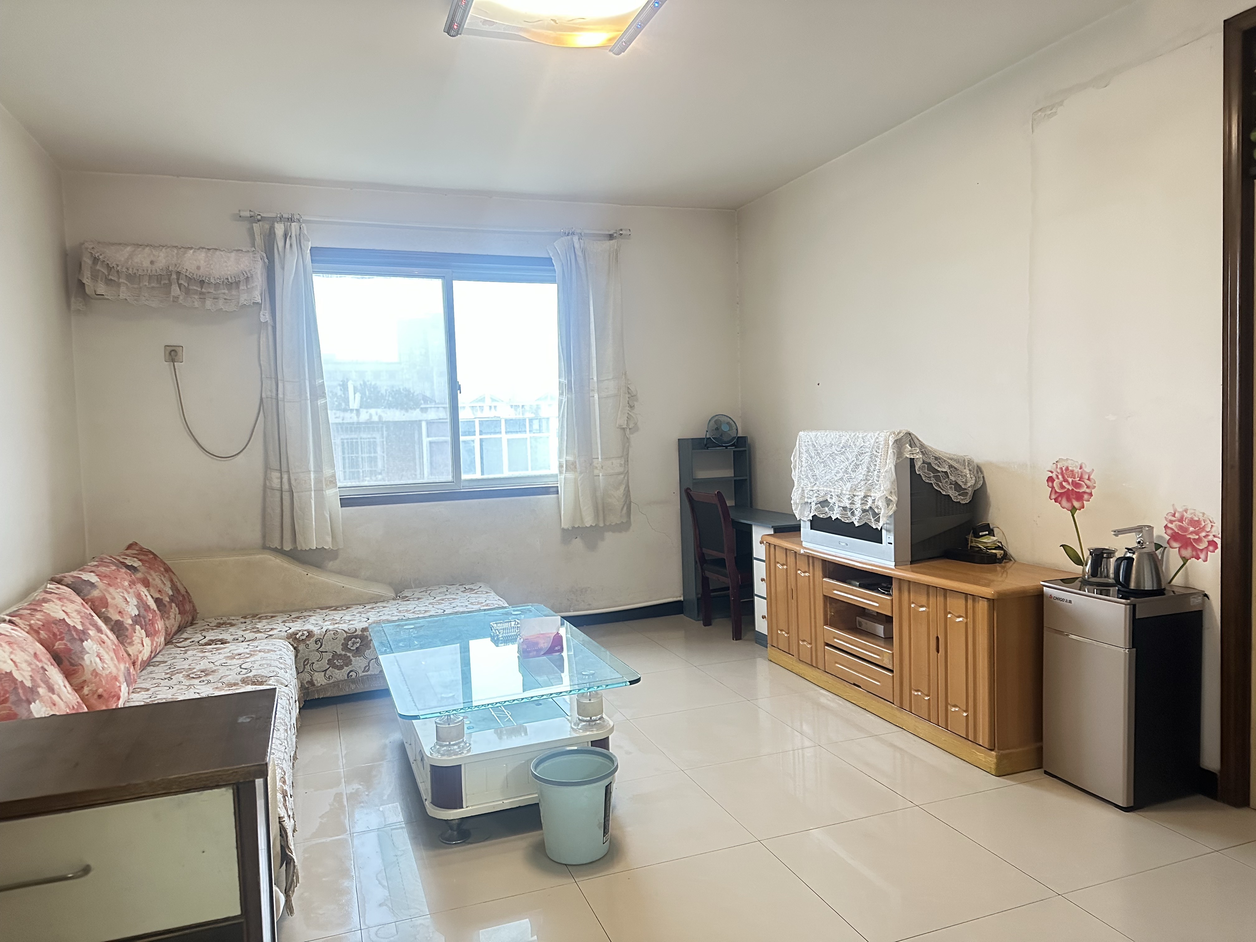 陕建十一公司第三分公司 2居室 1000元/月