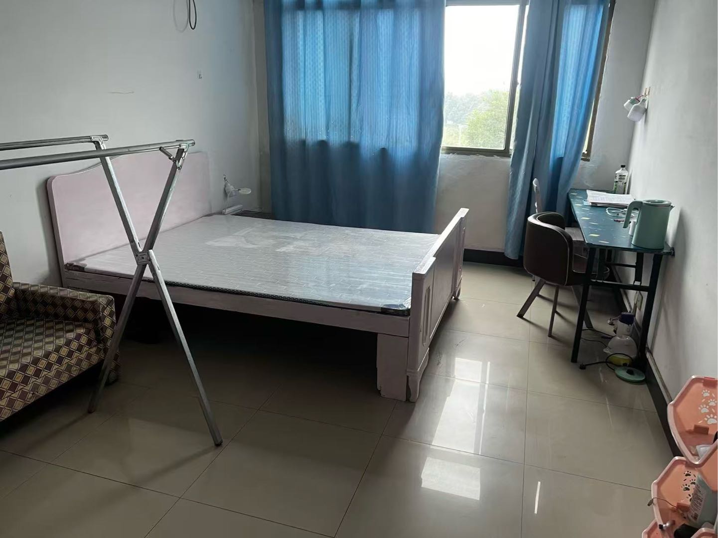 紫蓬山外语学院边永安集 随时看房·