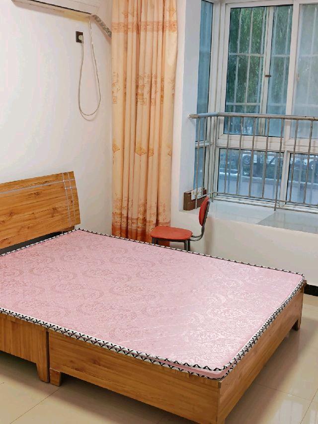 金庄社区十二号院 2居室 2300元/月