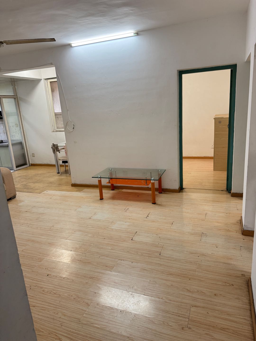 成山公寓 随时看房·