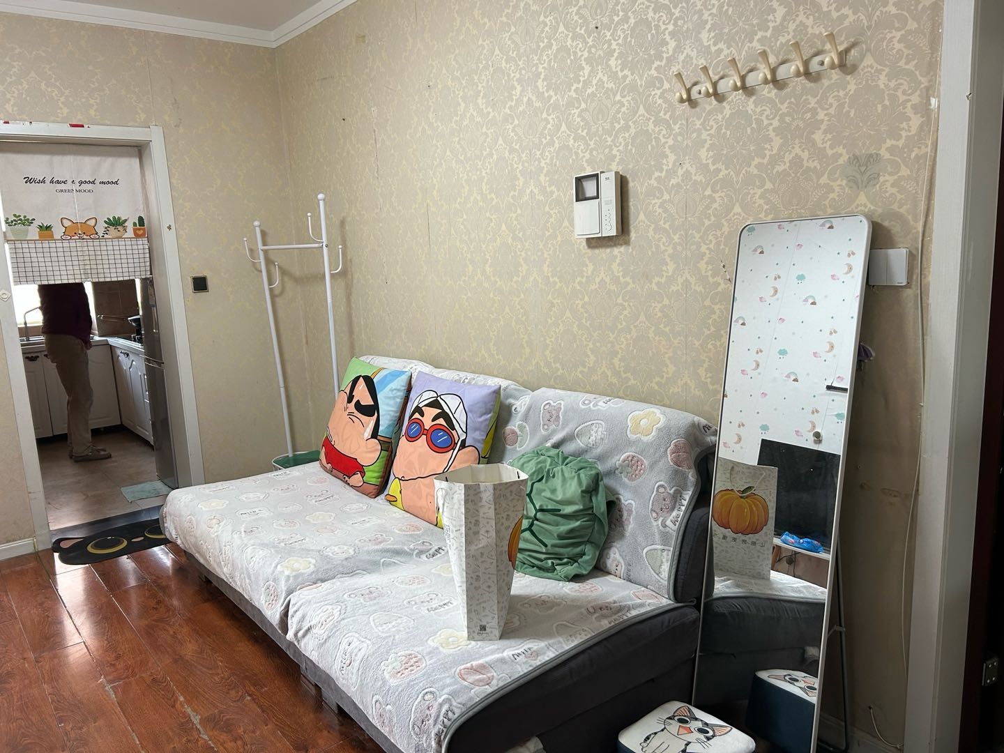 北华城 1居室 1500元/月