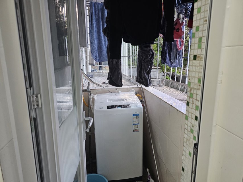 警察花园 随时看房·