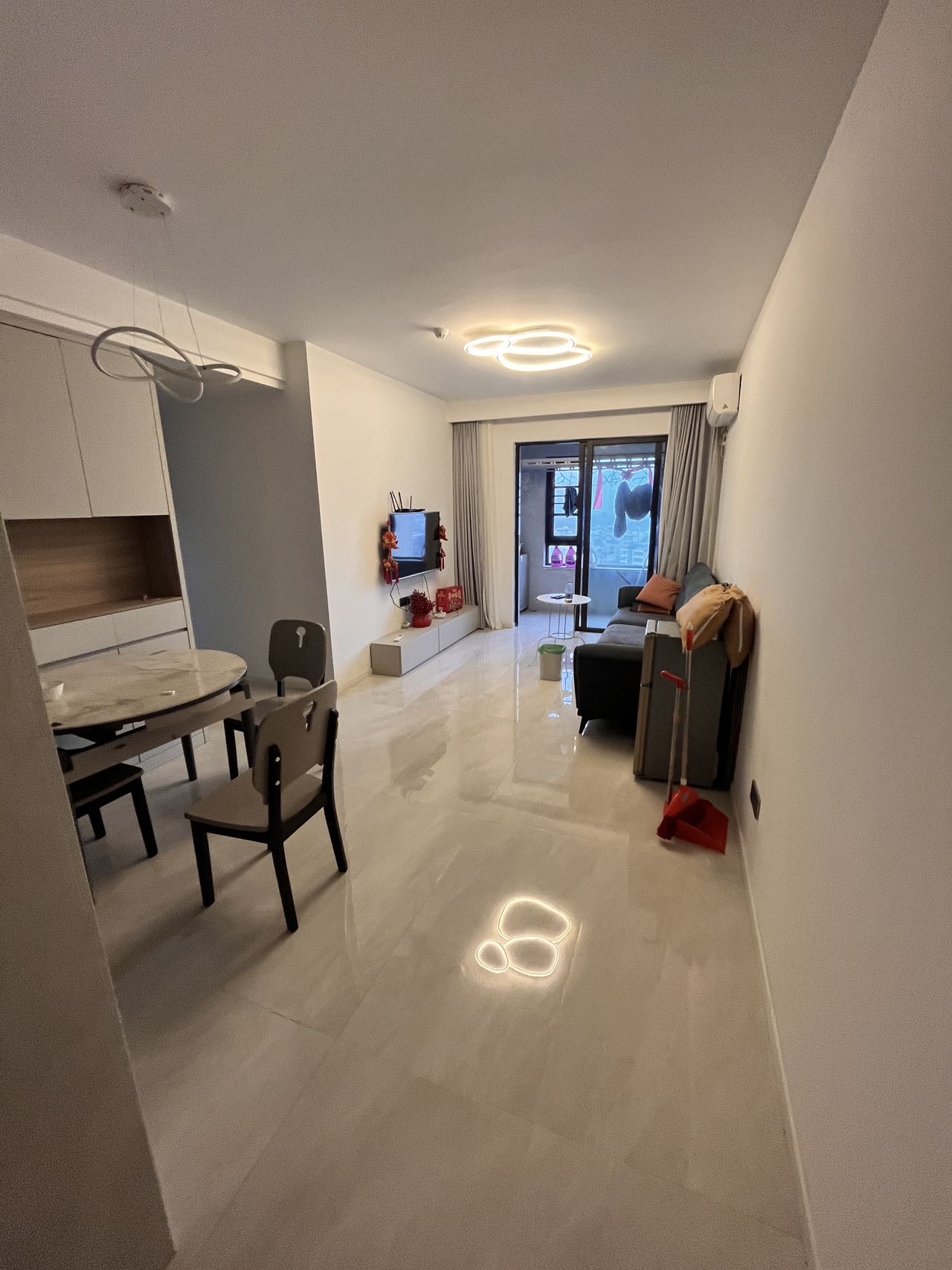 龙湖春江彼岸）