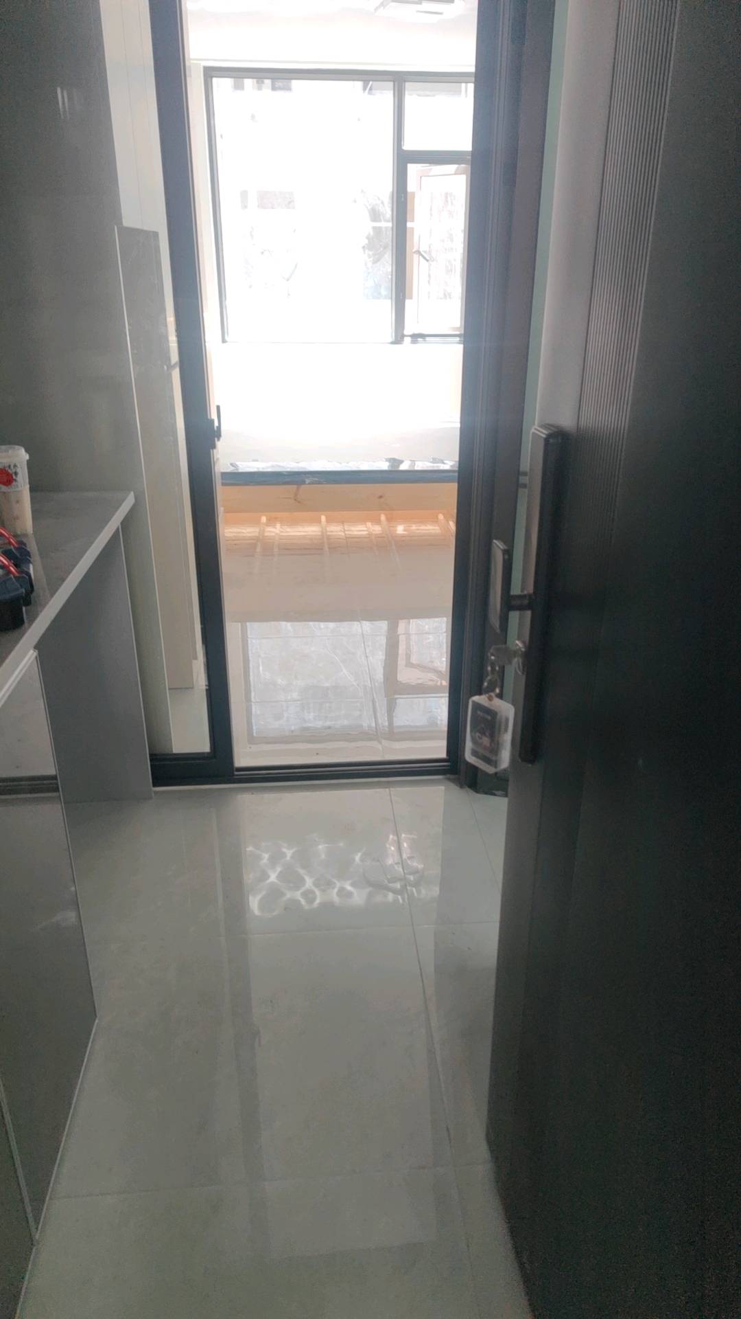 起鸣新村C区19栋一单元 随时看房·