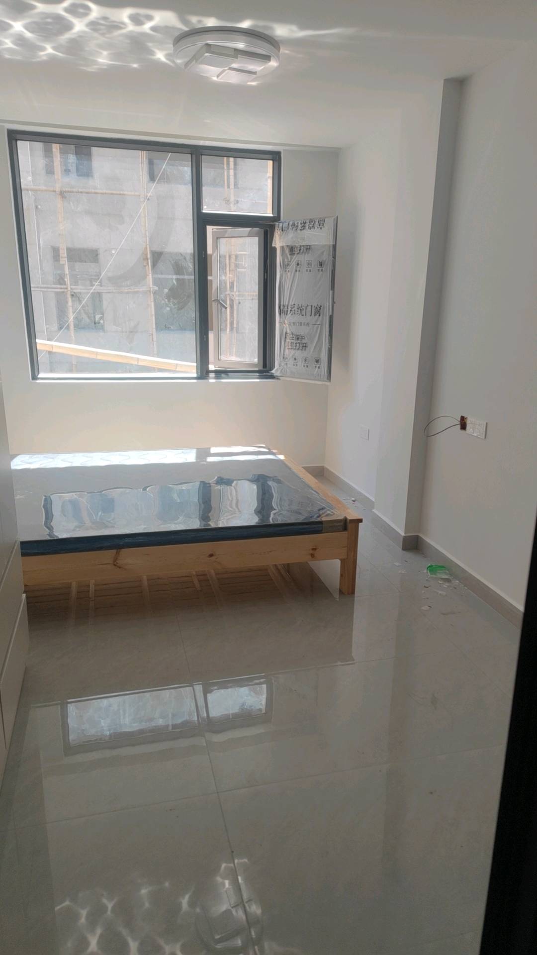 起鸣新村C区19栋一单元 1居室 600元/月