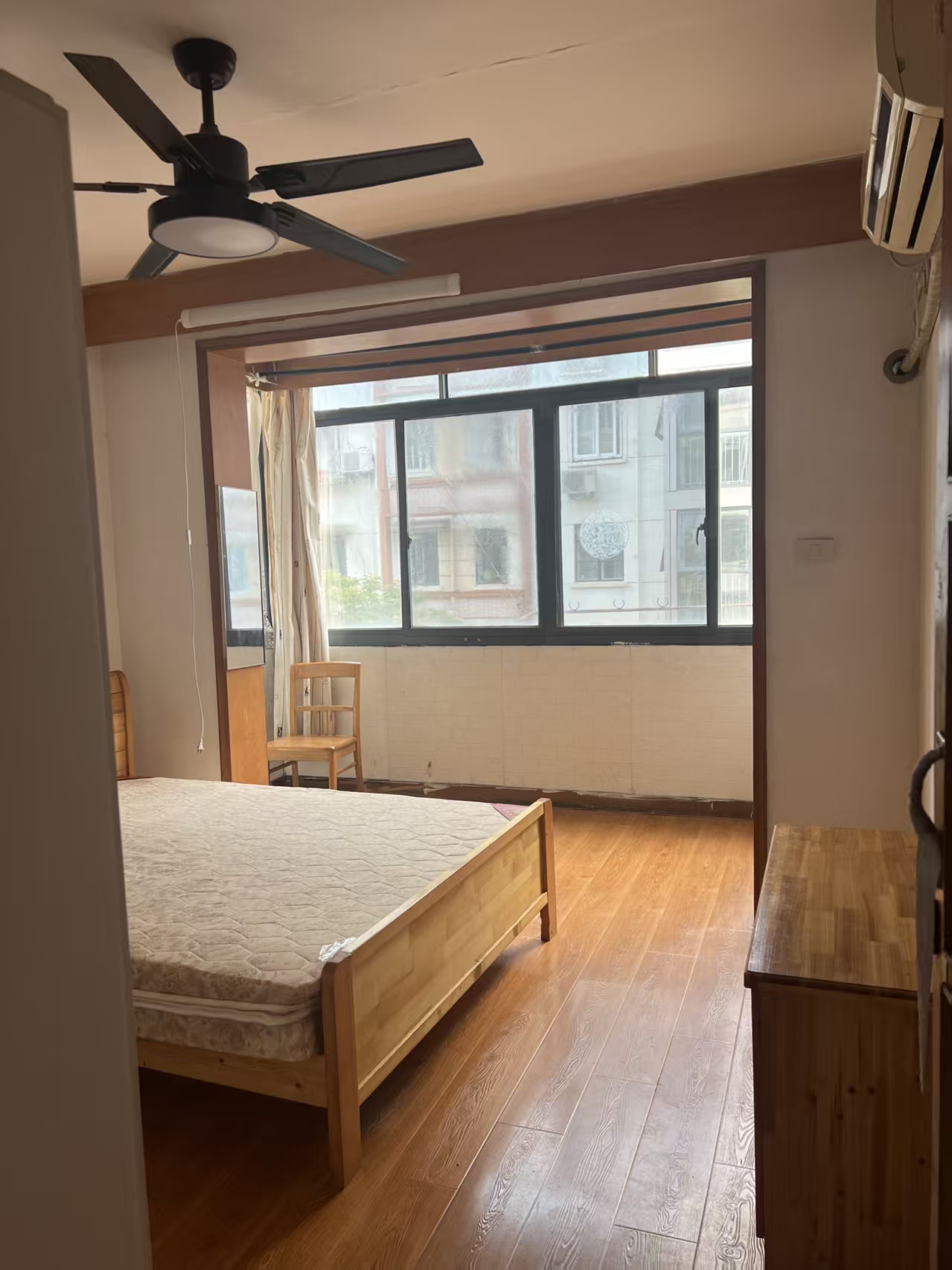 金牛苑 随时看房·