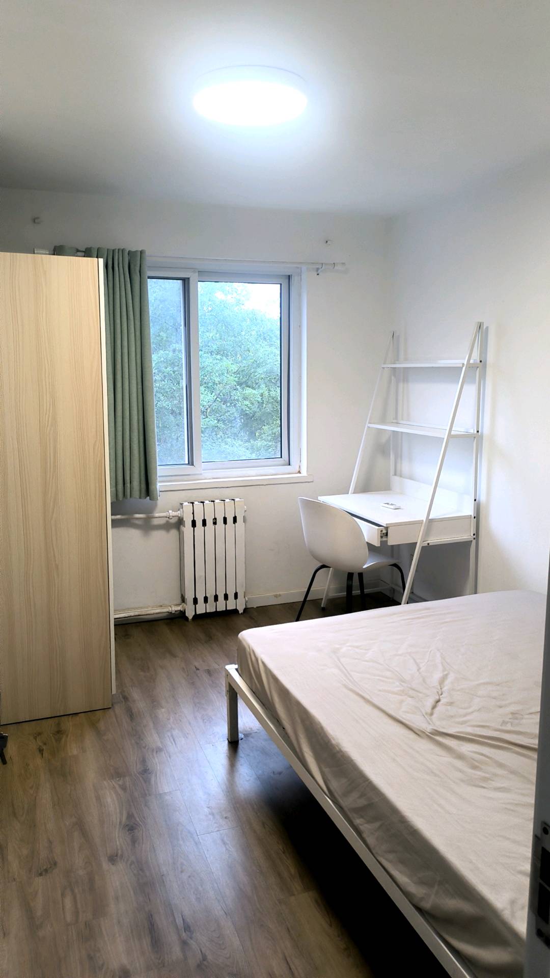 厂洼小区地铁附近正规两居室出租 随时看房·