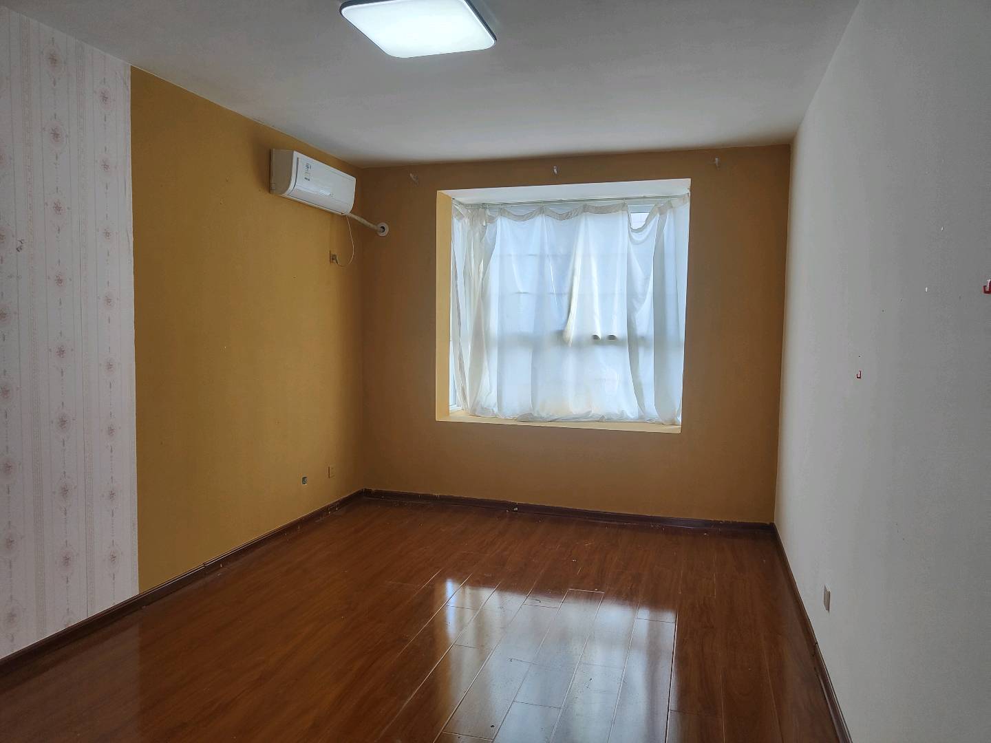 顺河社区 随时看房·