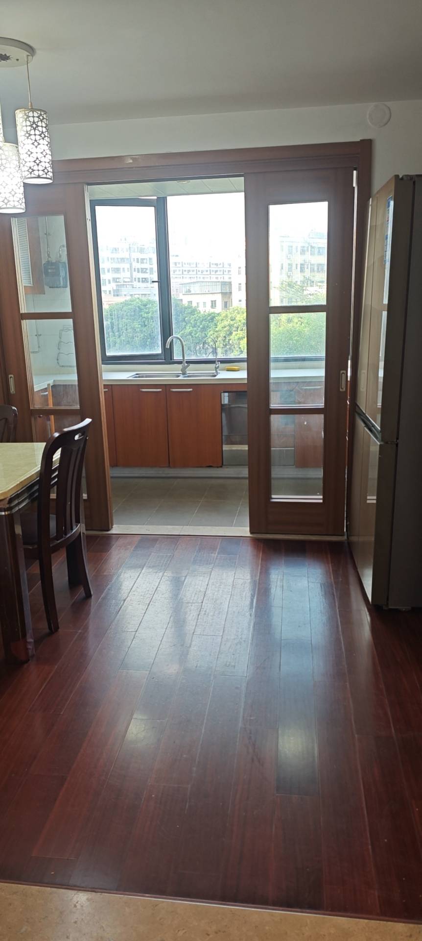 卓越皇后道 随时看房·