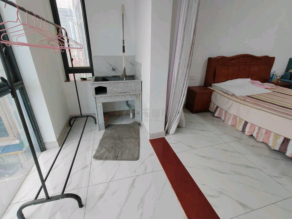 五金商贸城 随时看房·