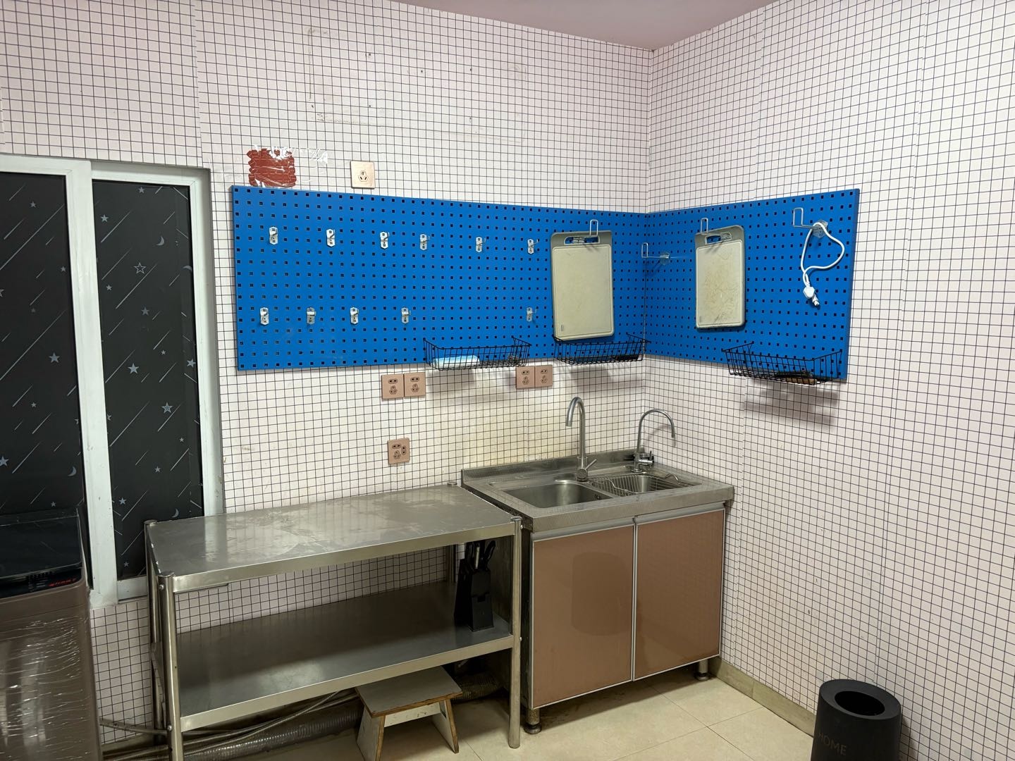 香槟花园小区 随时看房·