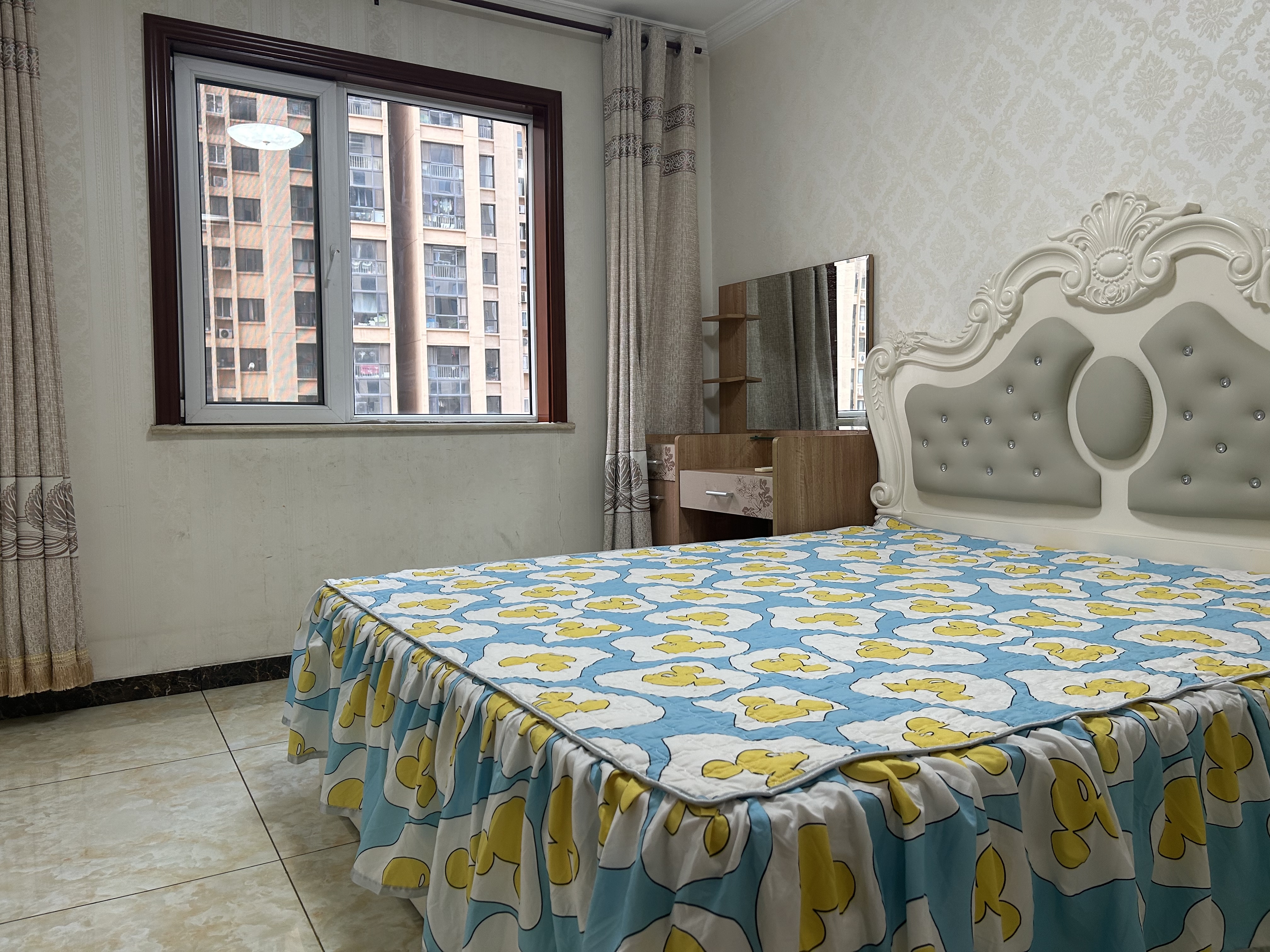 宫家庄新世纪c区 随时看房·