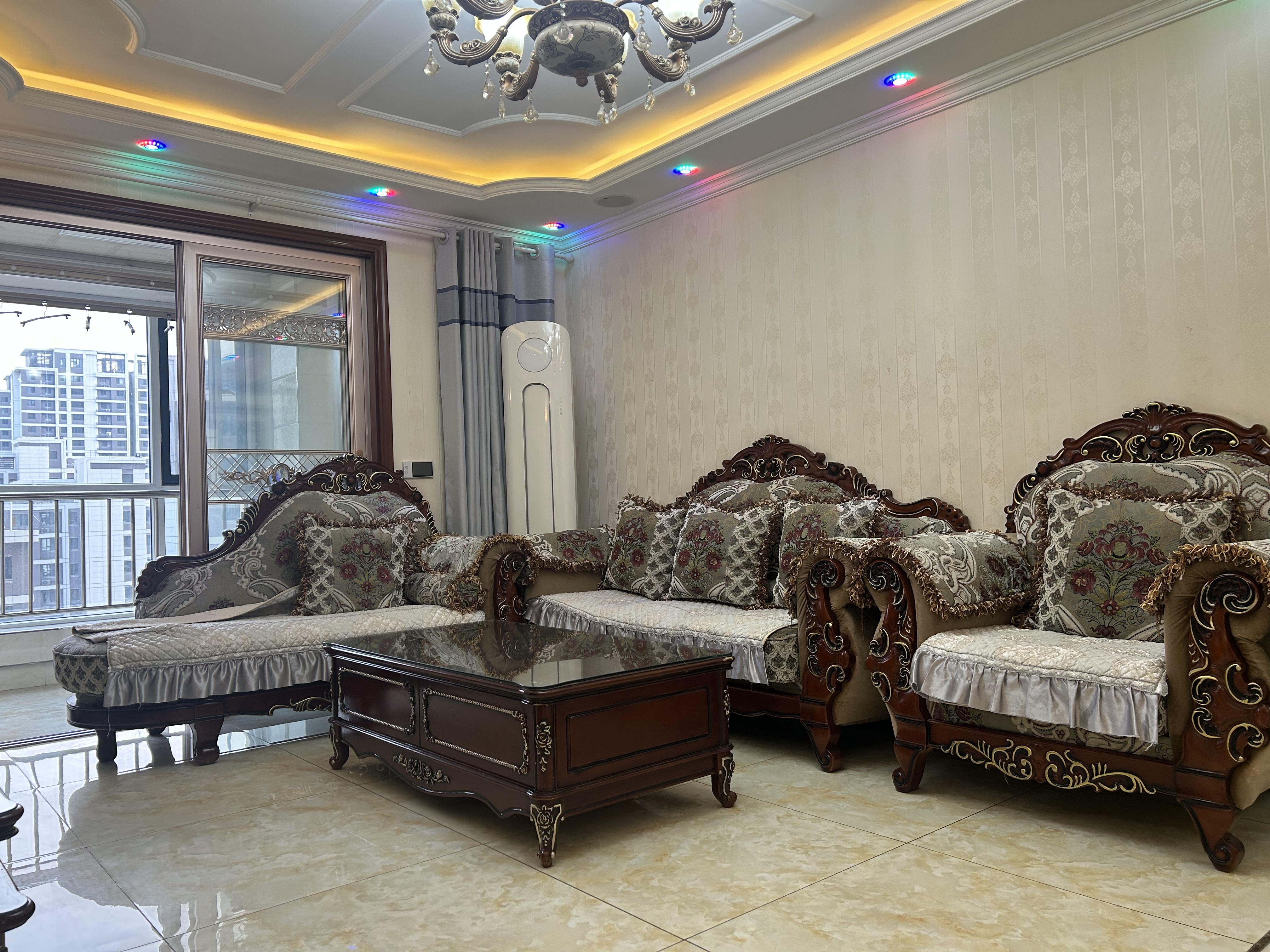 宫家庄新世纪c区 3居室 2200元/月