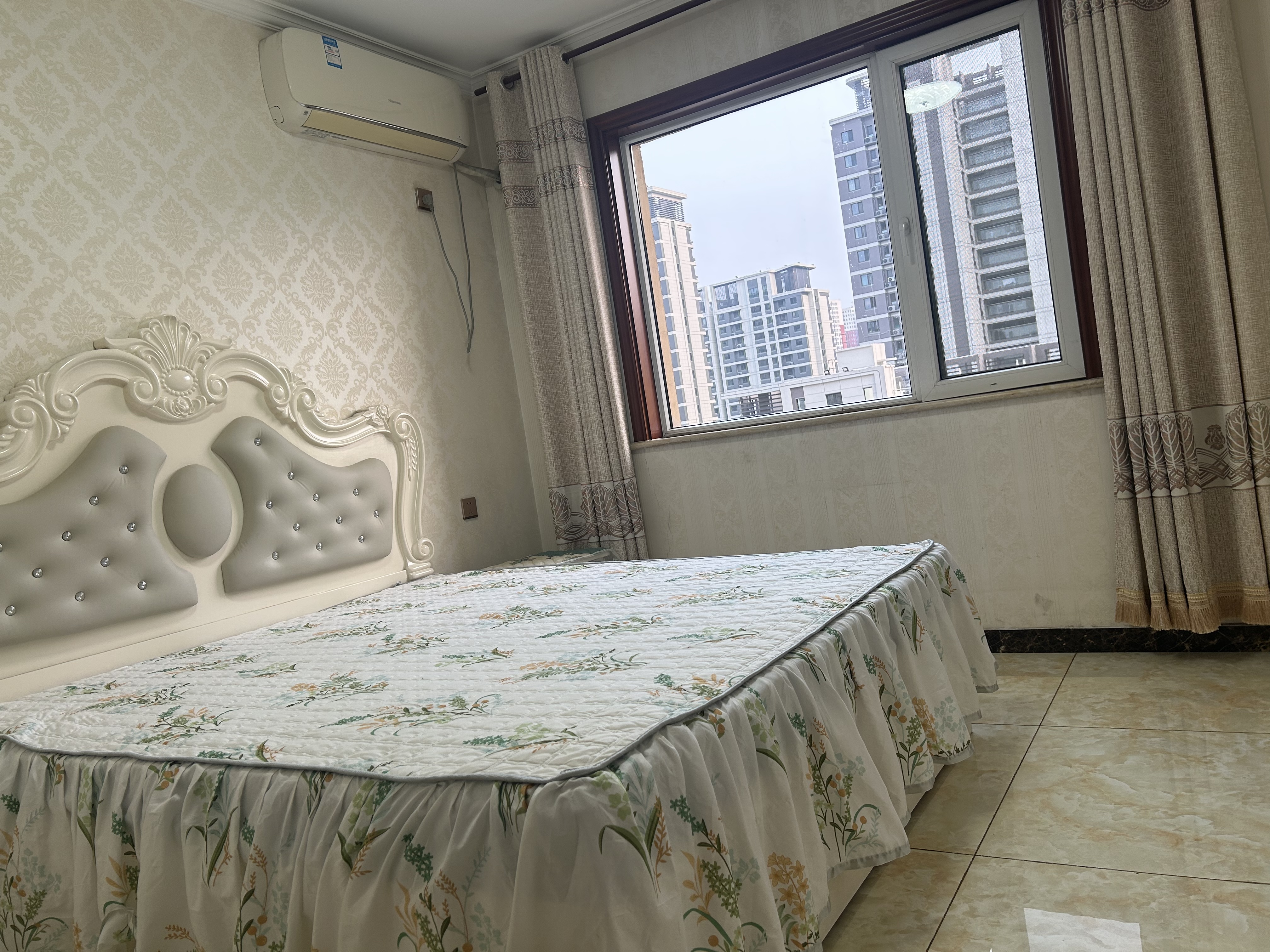 宫家庄新世纪c区 随时看房·