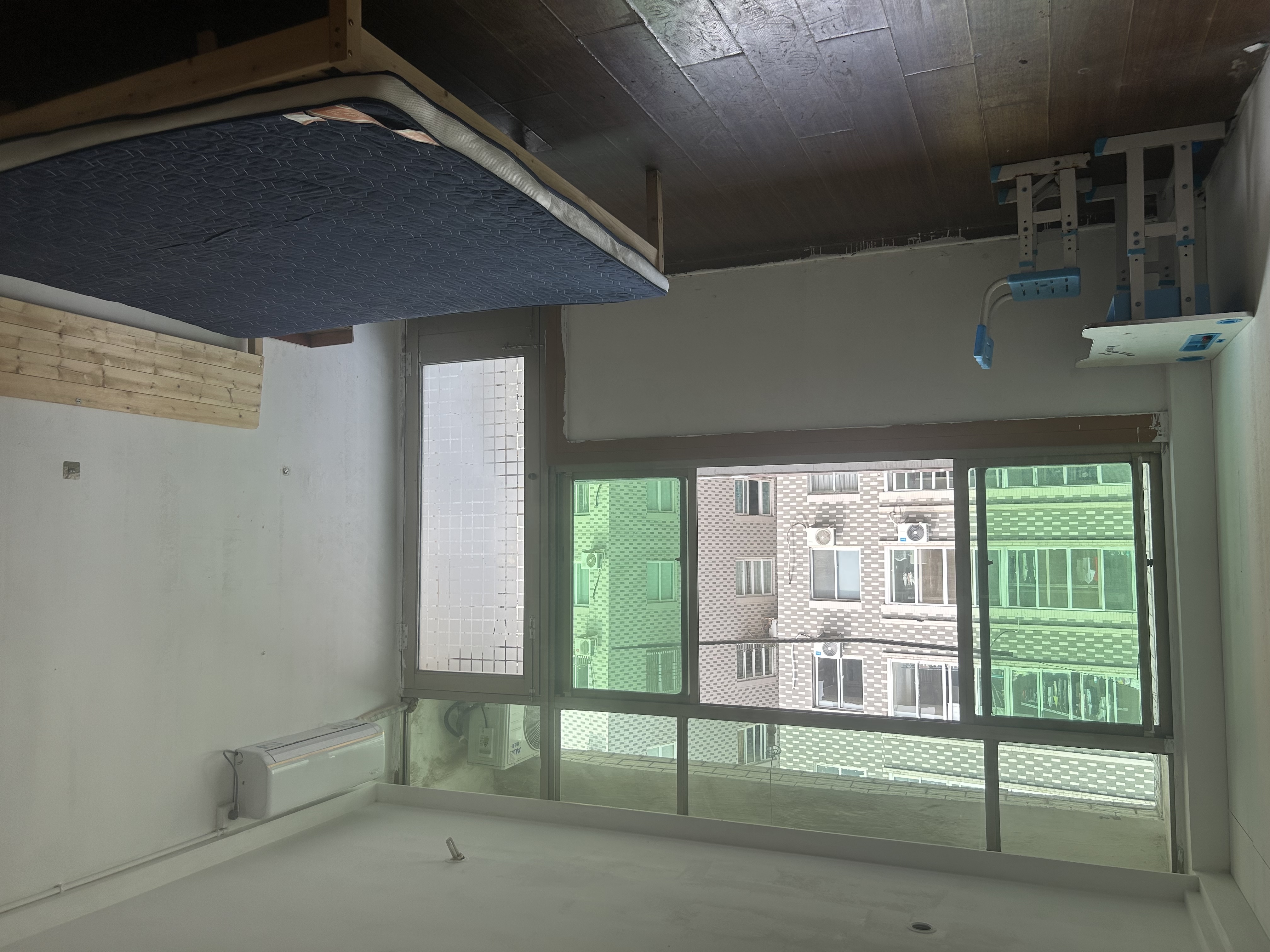 龙湾区海城街道前岗中路157号 随时看房·