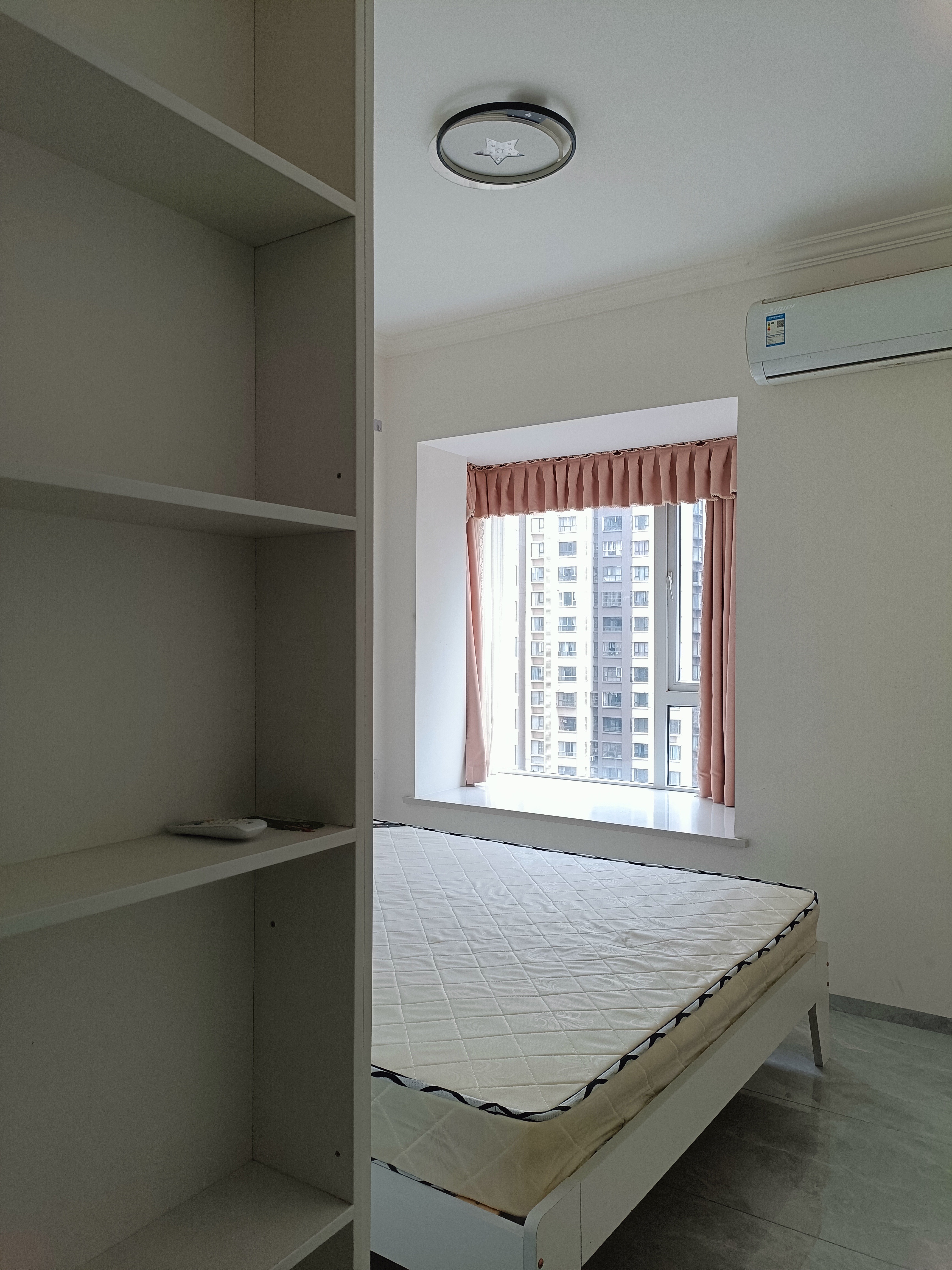 华融现代城 随时看房·