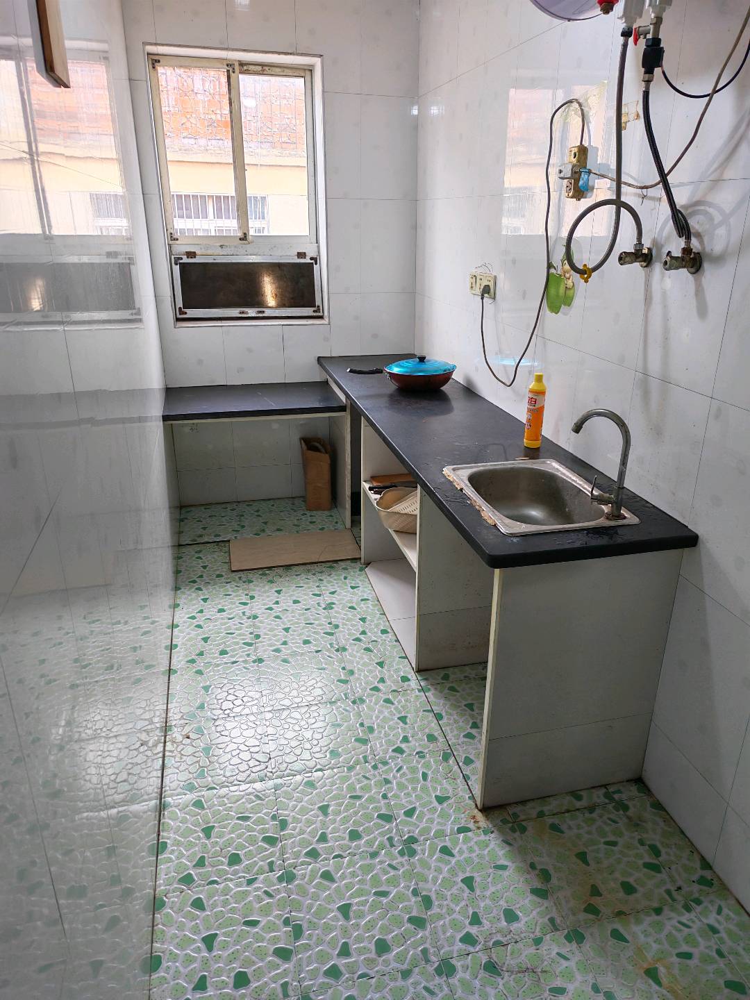 五村公寓 随时看房·