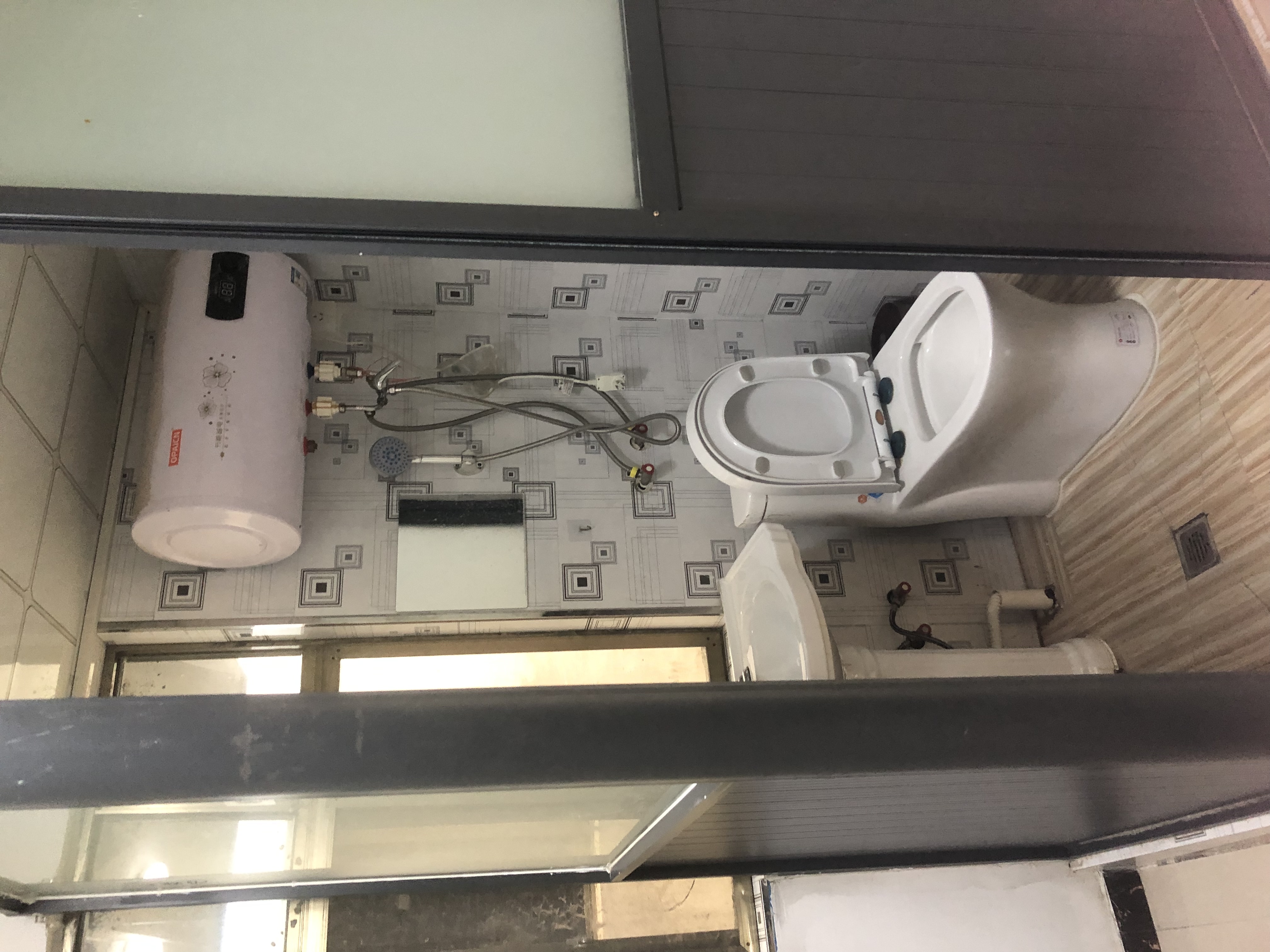 三连居民公寓 随时看房·