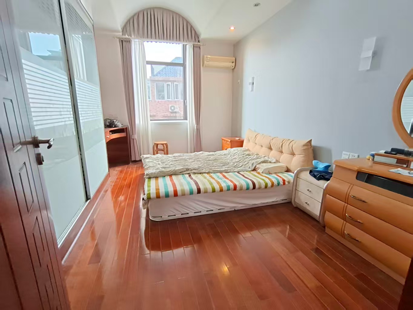 樱之谷小区 随时看房·