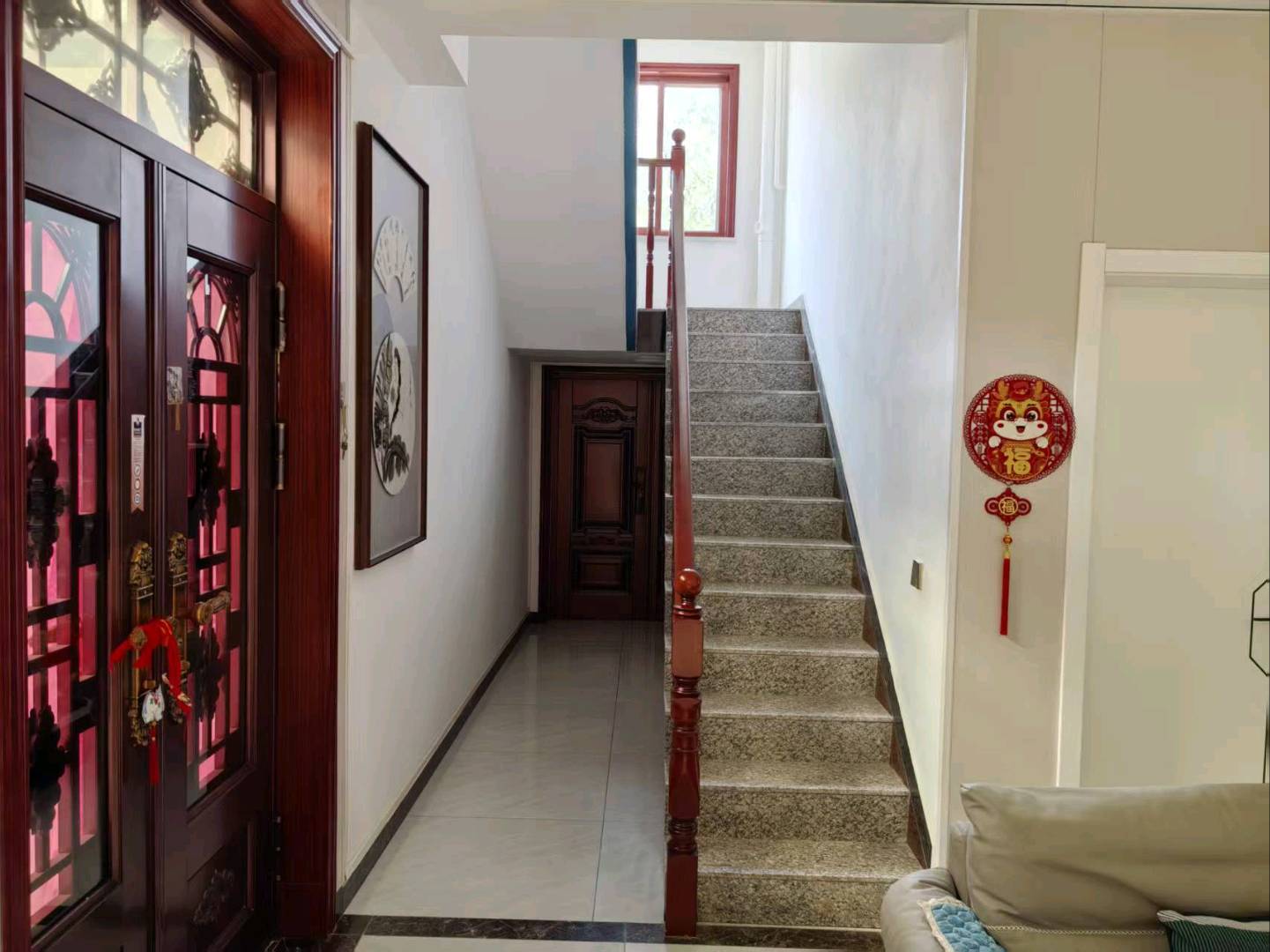 城南绿地公园向里走200米 随时看房·