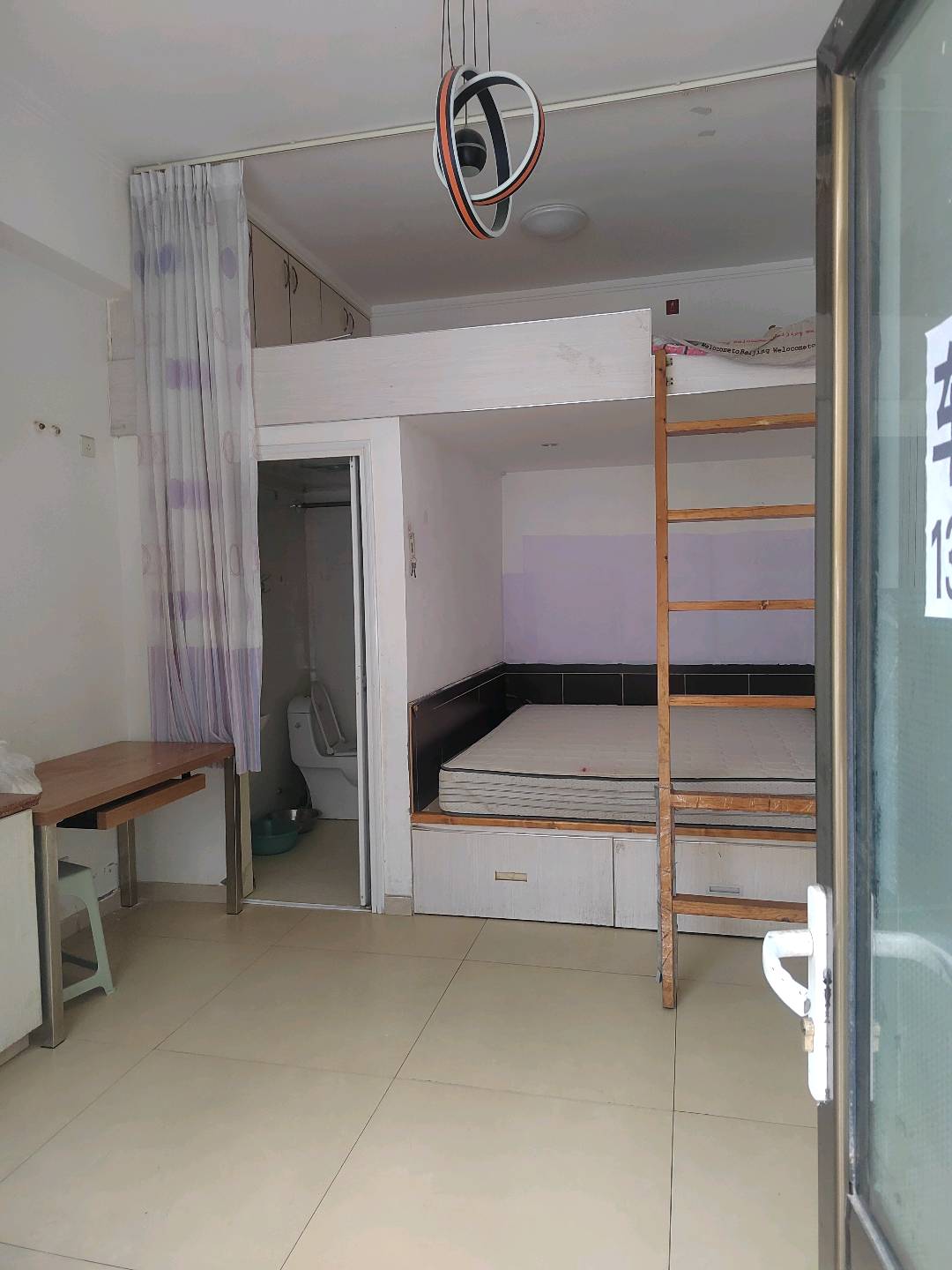 东胜区市政府小区 1居室 700元/月