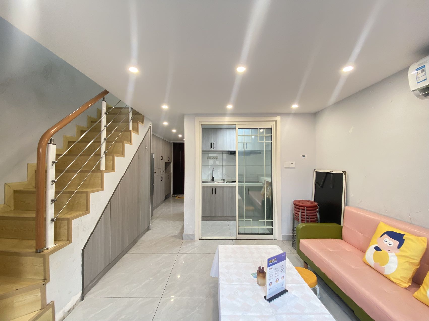 天铂公寓 2居室 2000元/月