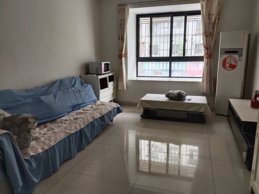 105小区 随时看房·