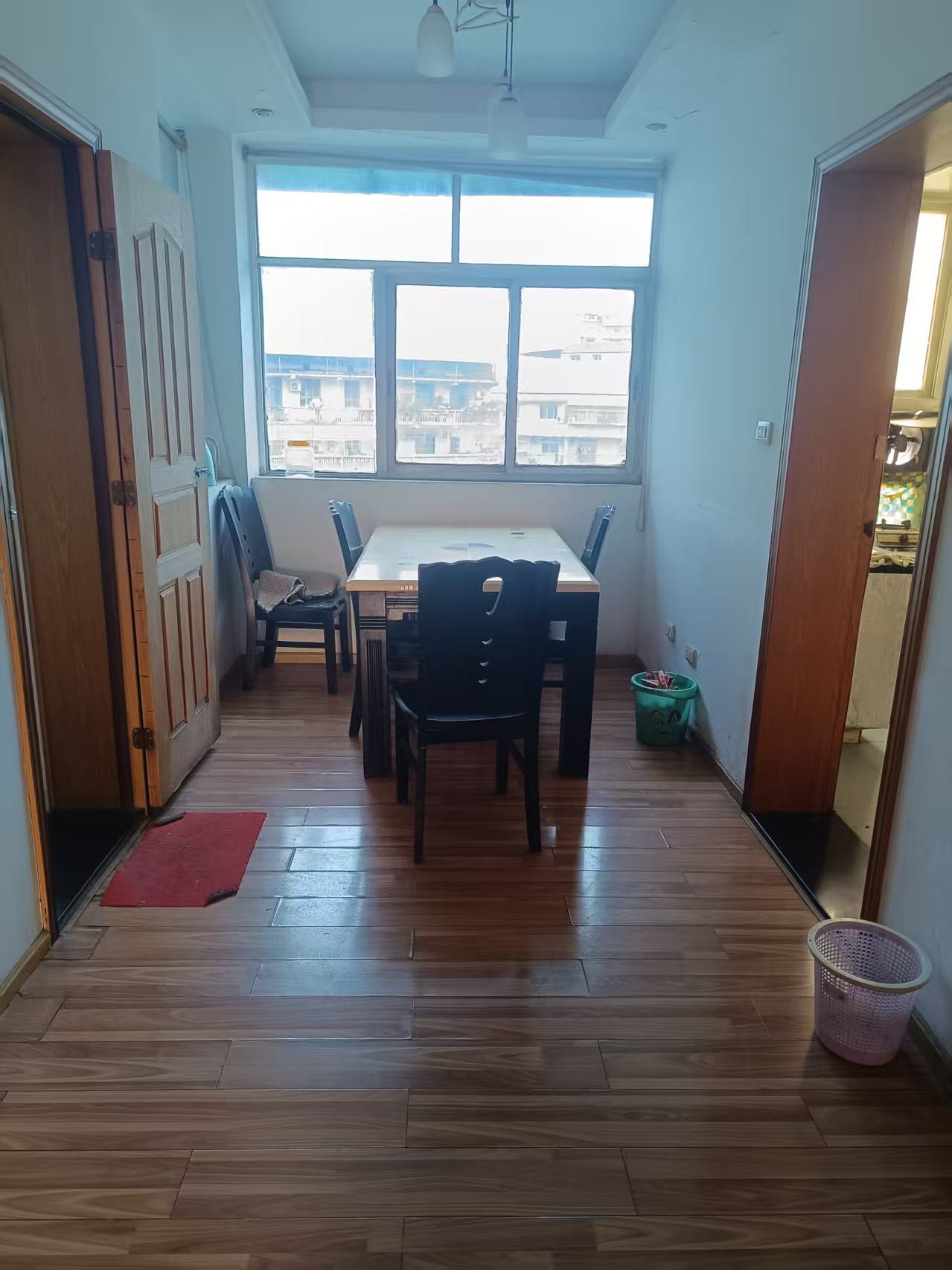 新北路老商业学校 随时看房·