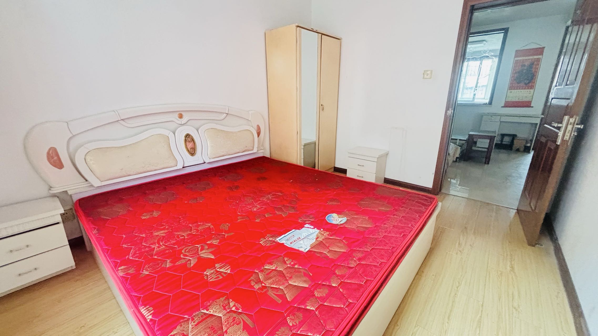 红沟小区东区 随时看房·