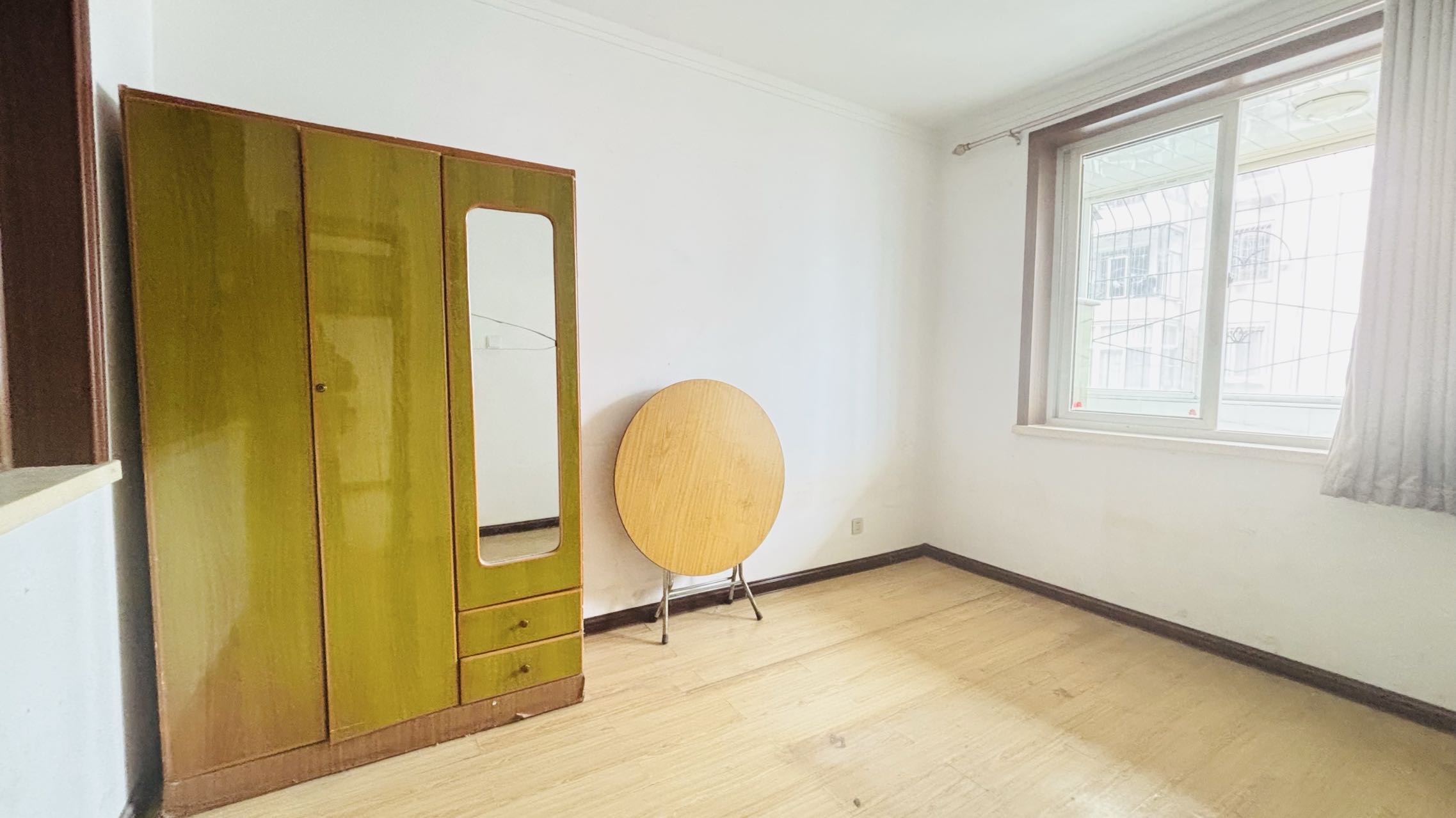 红沟小区东区 随时看房·