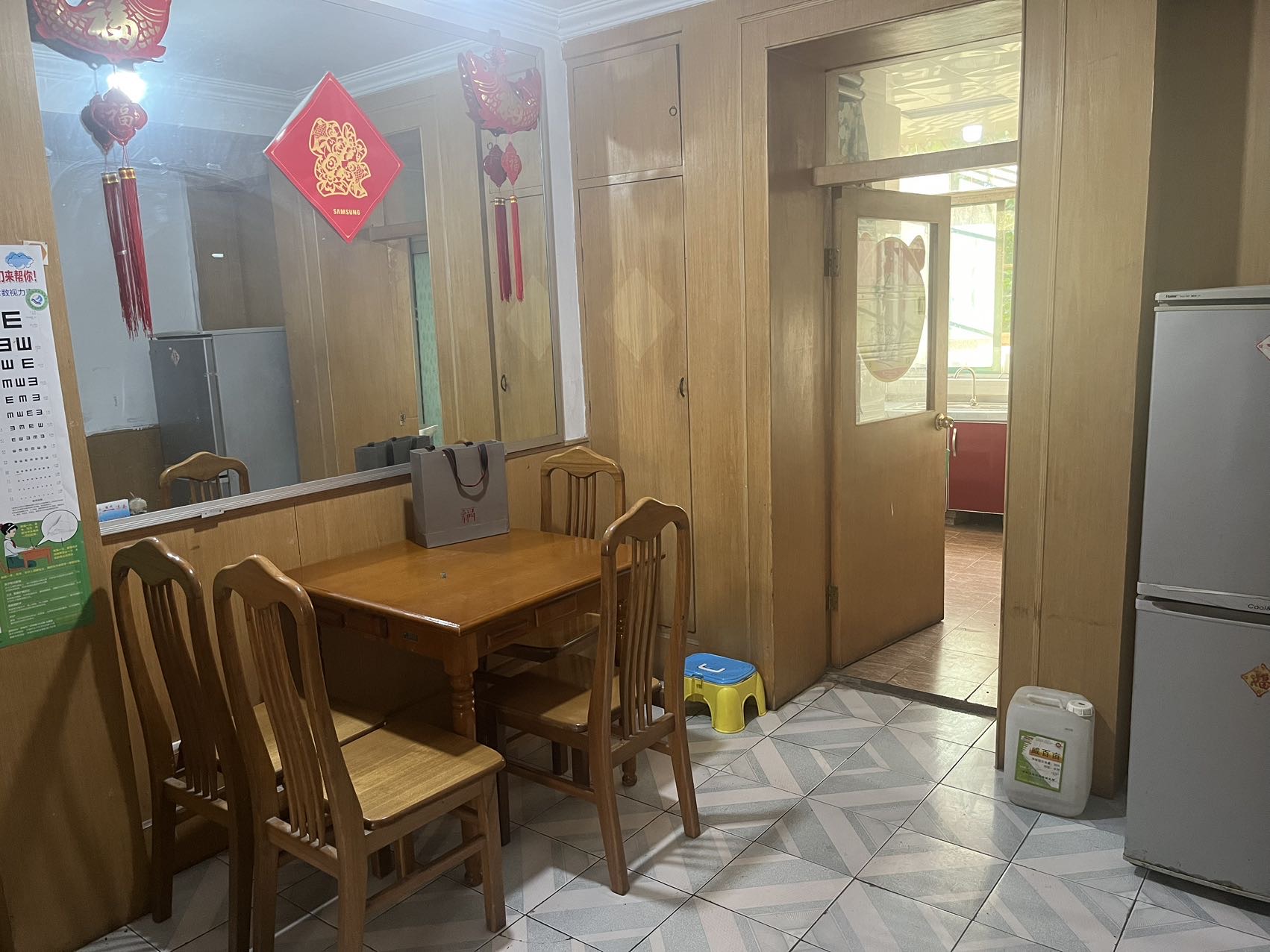 煤炭局宿舍 随时看房·