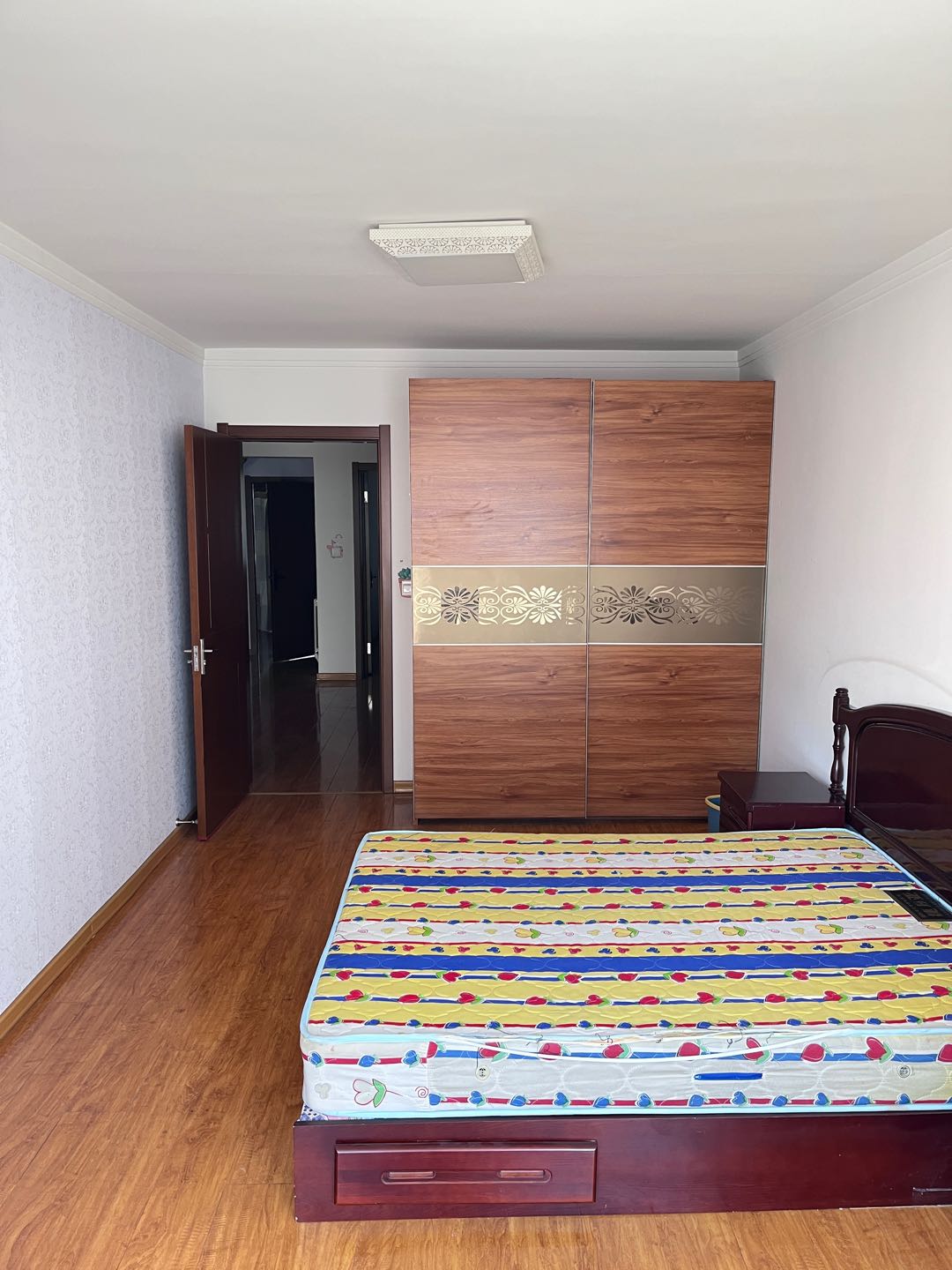 开工胡同1号楼 随时看房·