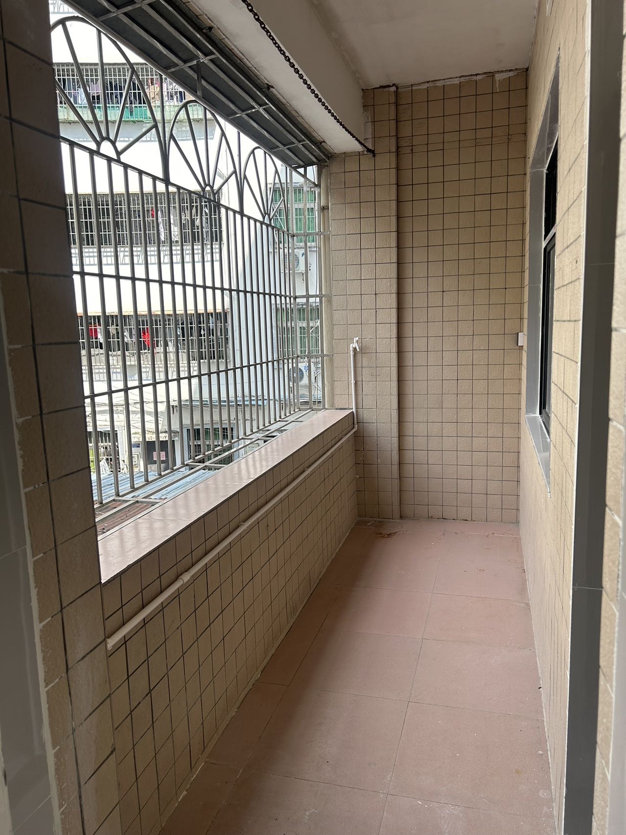 万安堂村 随时看房·