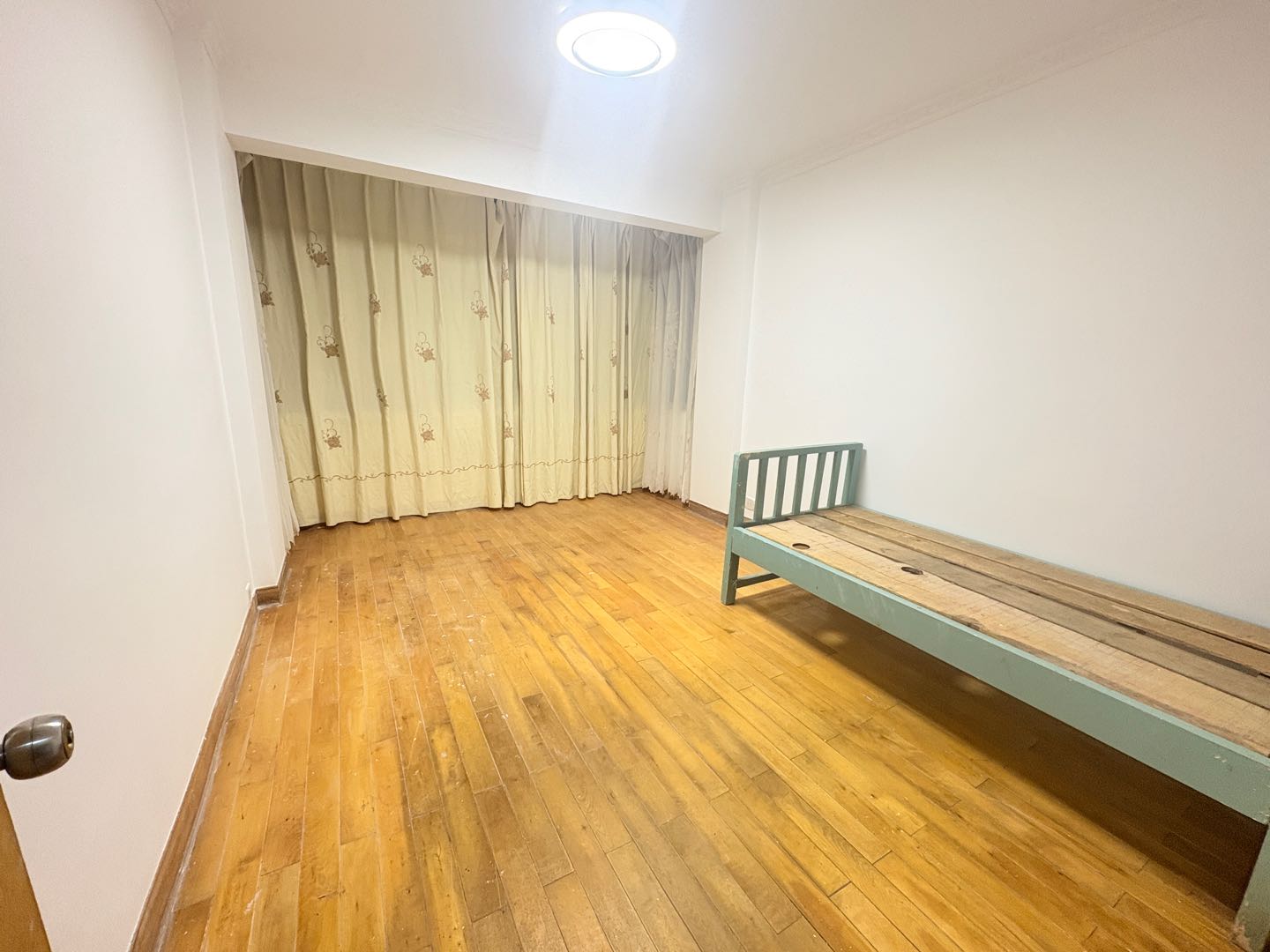 州财政局中桥宿舍 3居室 2100元/月