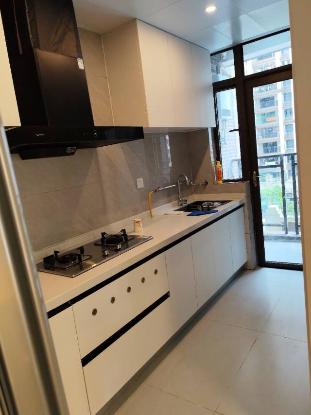 奥园荣天名邸 随时看房·