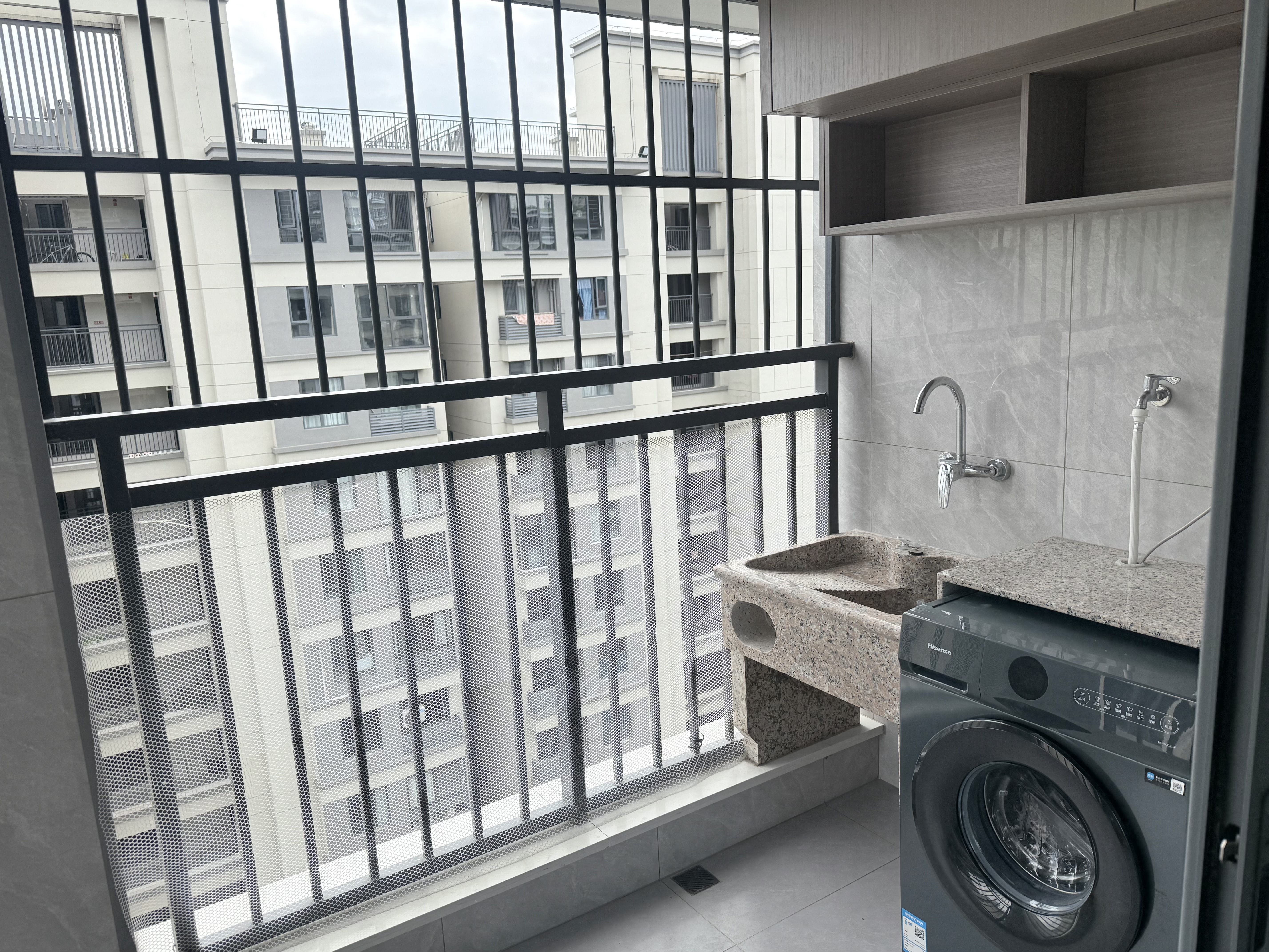 瑞岳华庭 随时看房·