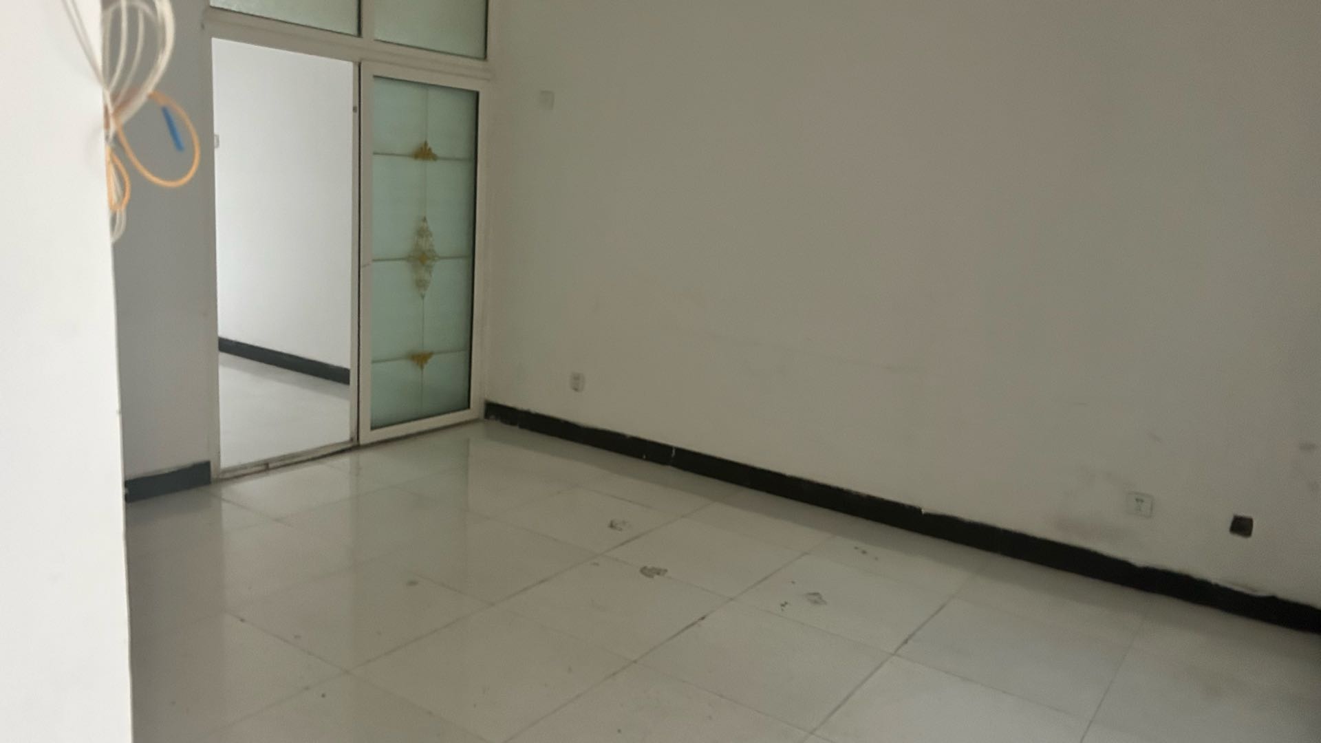 二十九号院 2居室 1350元/月