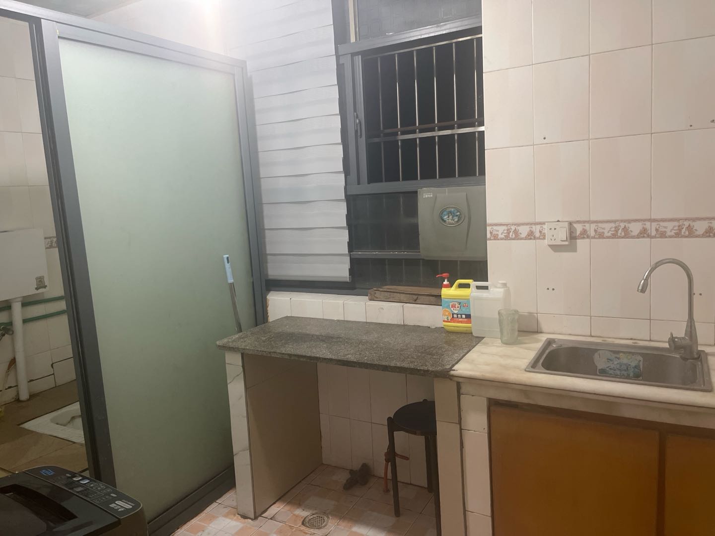 罗河路电信小区 随时看房·